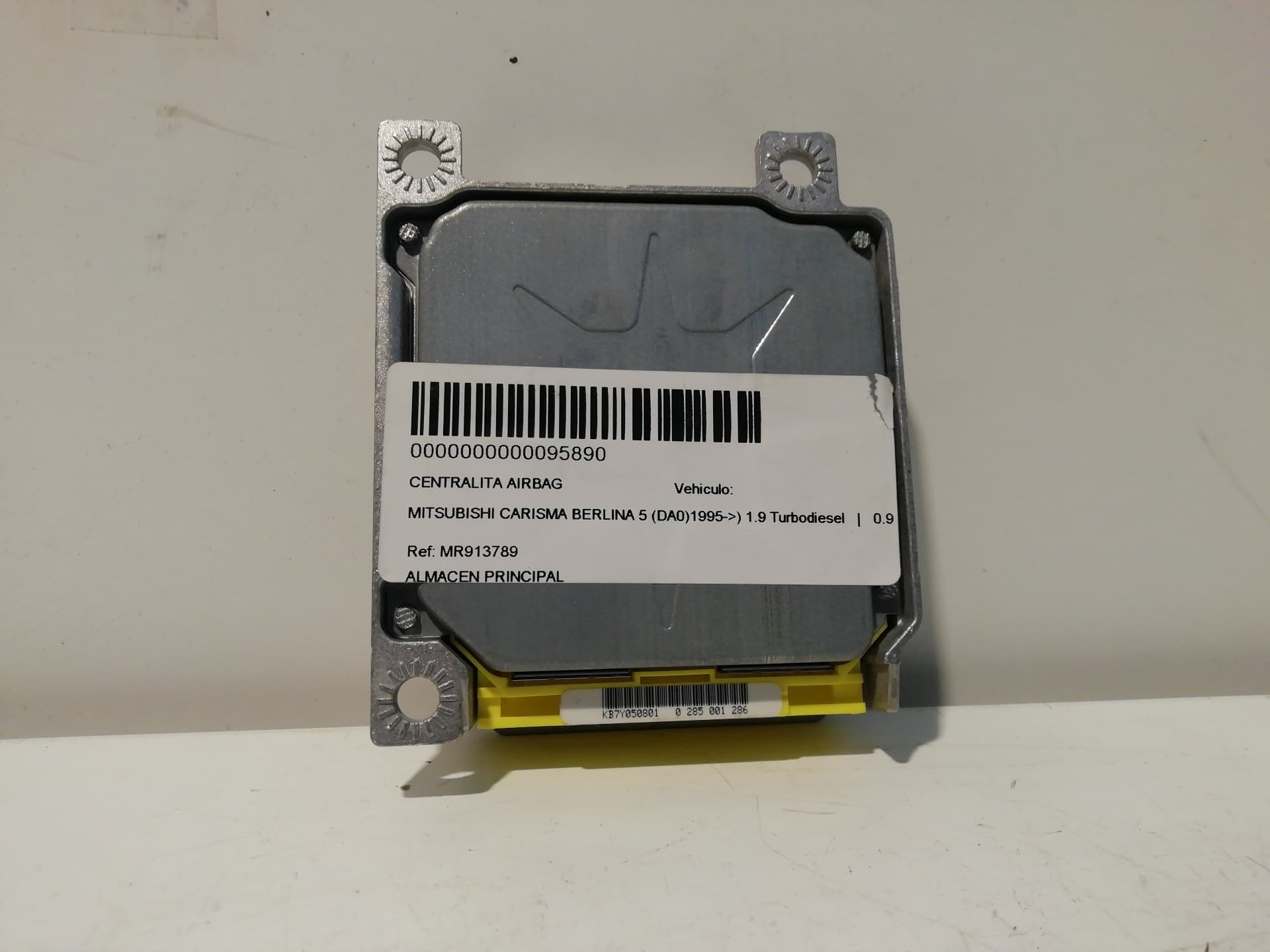 Centralita airbag MITSUBISHI CARISMA BERLINA 4 (DA0)