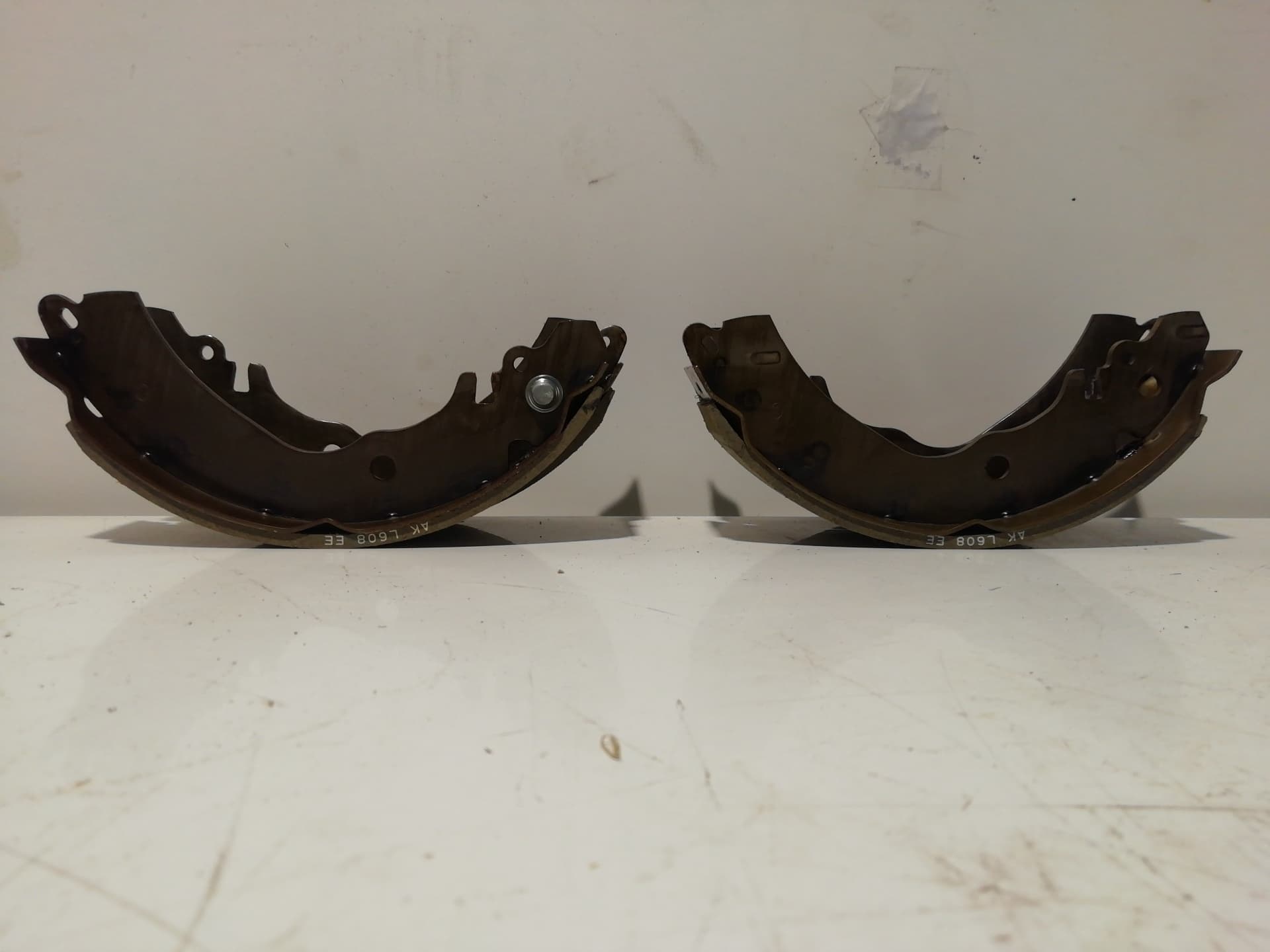 Zapatas de freno traseras MITSUBISHI CARISMA BERLINA 4 (DA0)