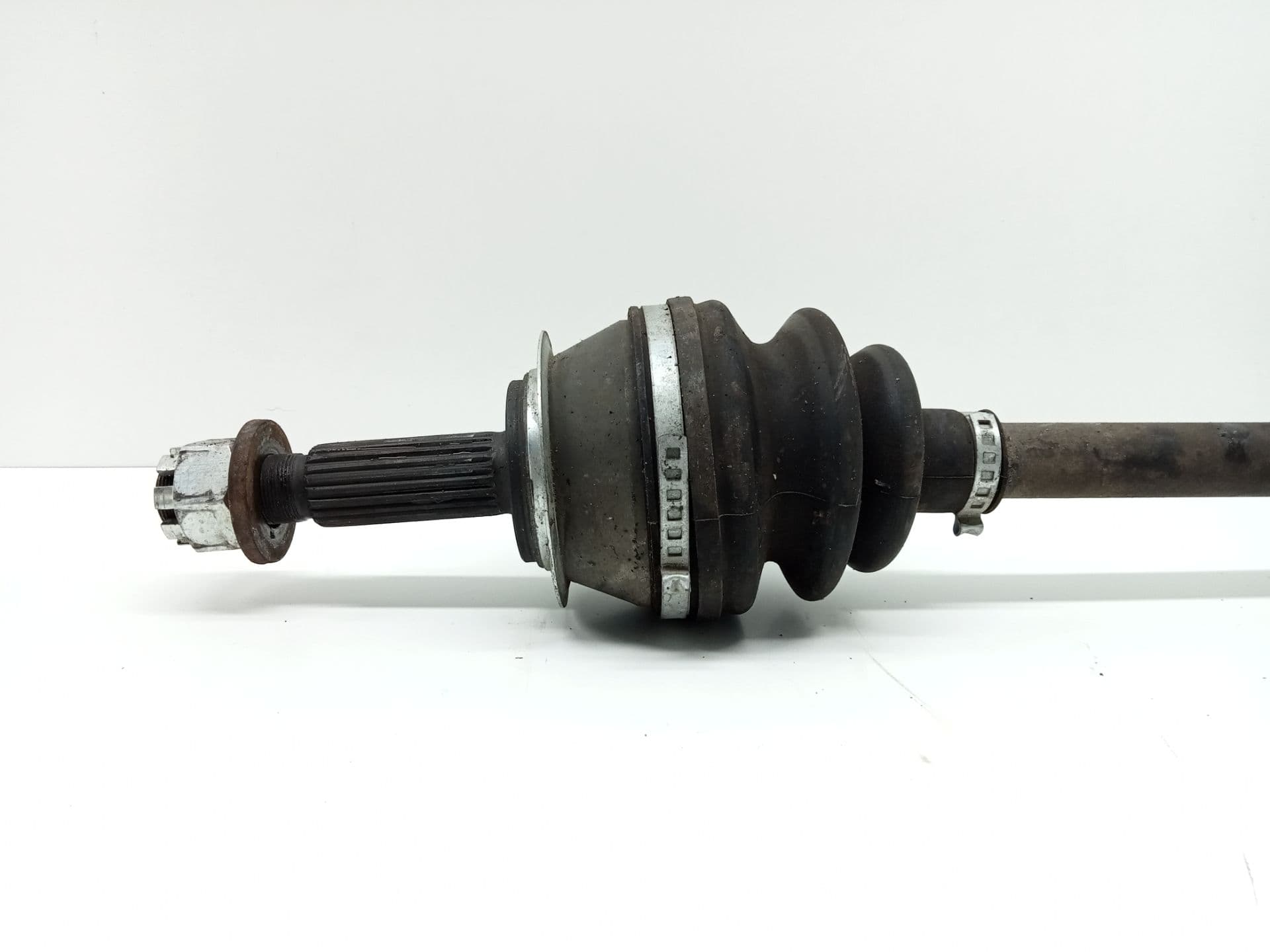 Transmision delantera derecha OPEL CORSA A 4
