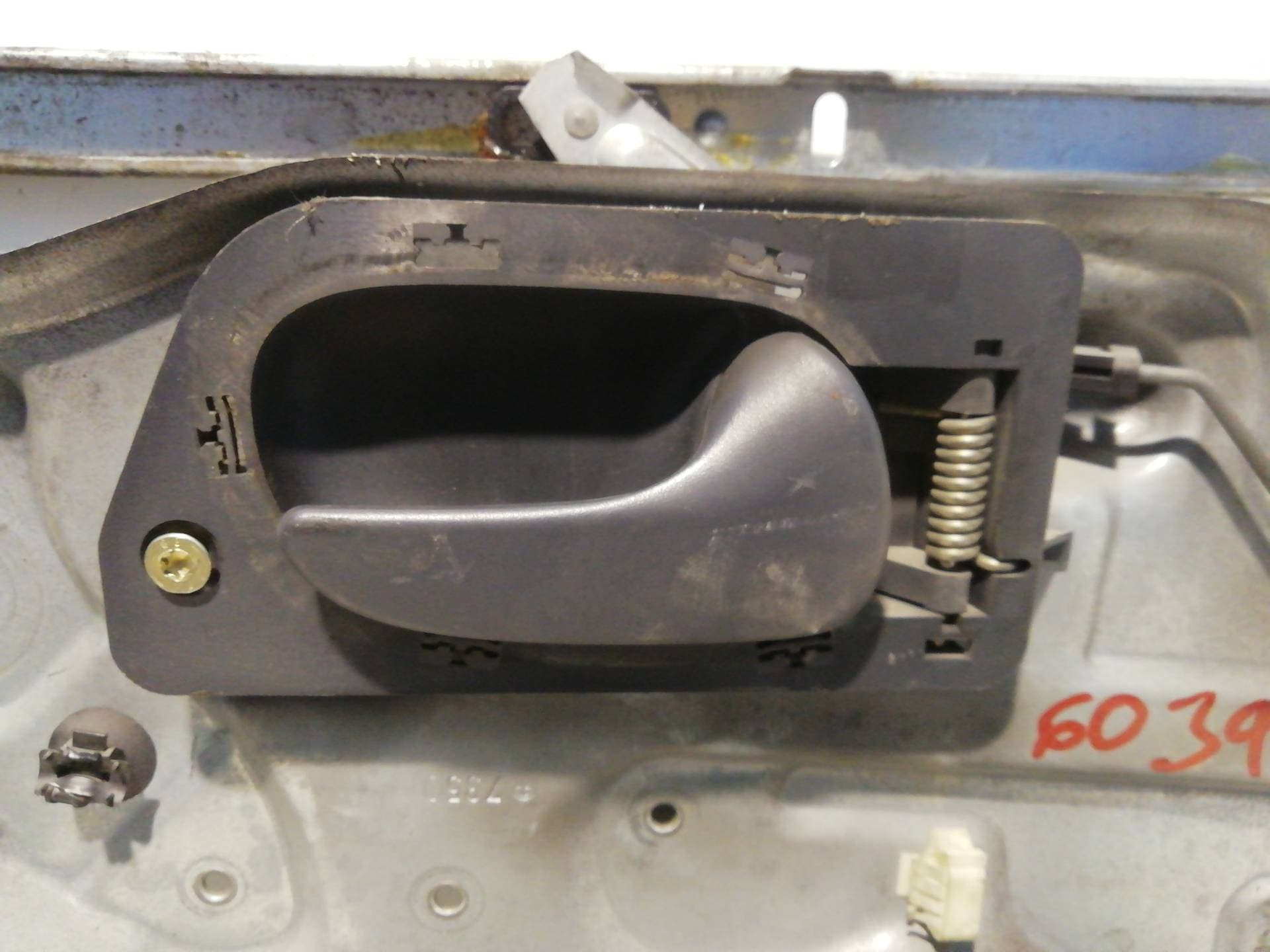 Cerradura puerta delantera derecha RENAULT LAGUNA GRANDTOUR (K56) 2