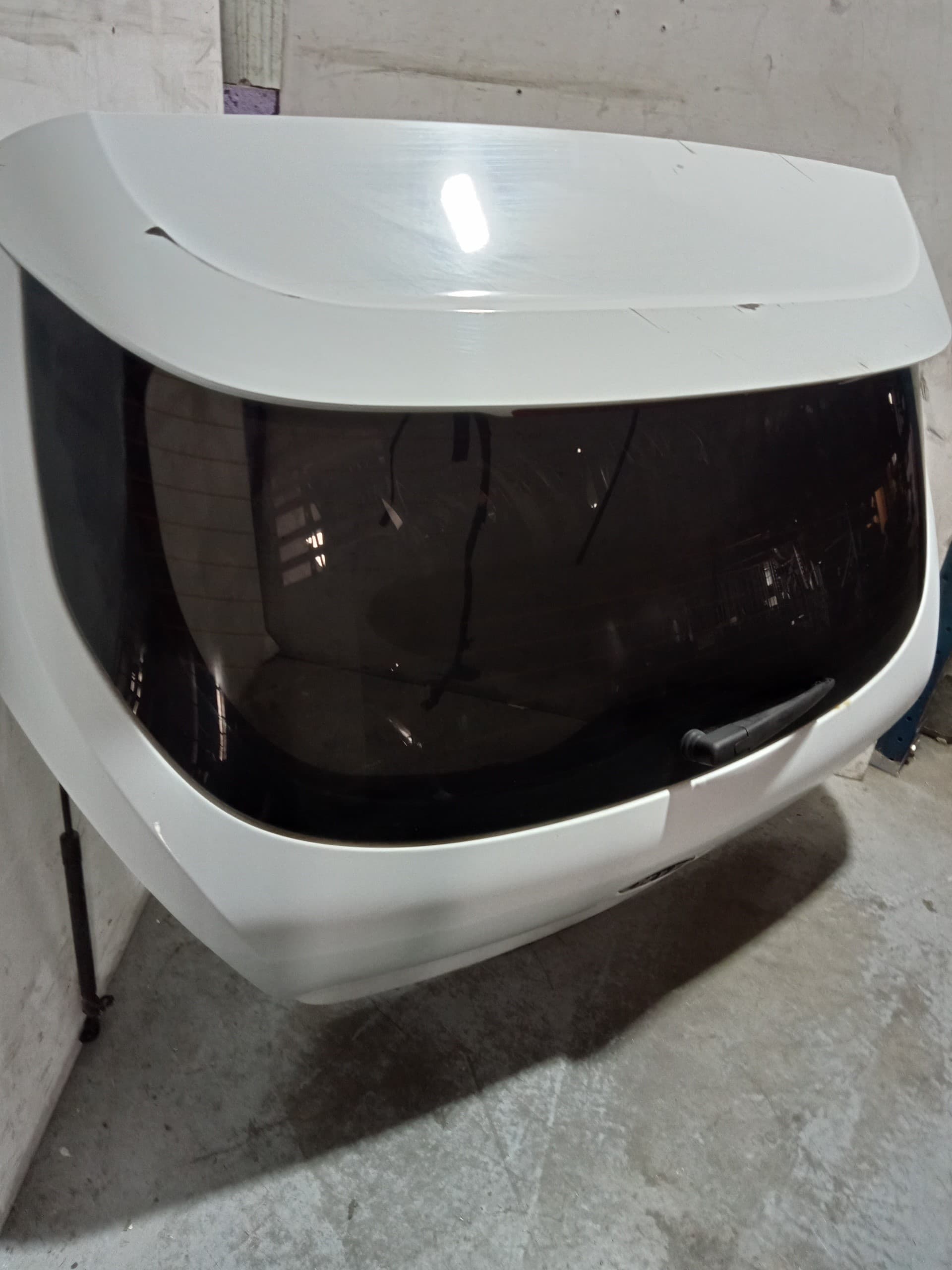 Porton trasero CITROEN AX 3