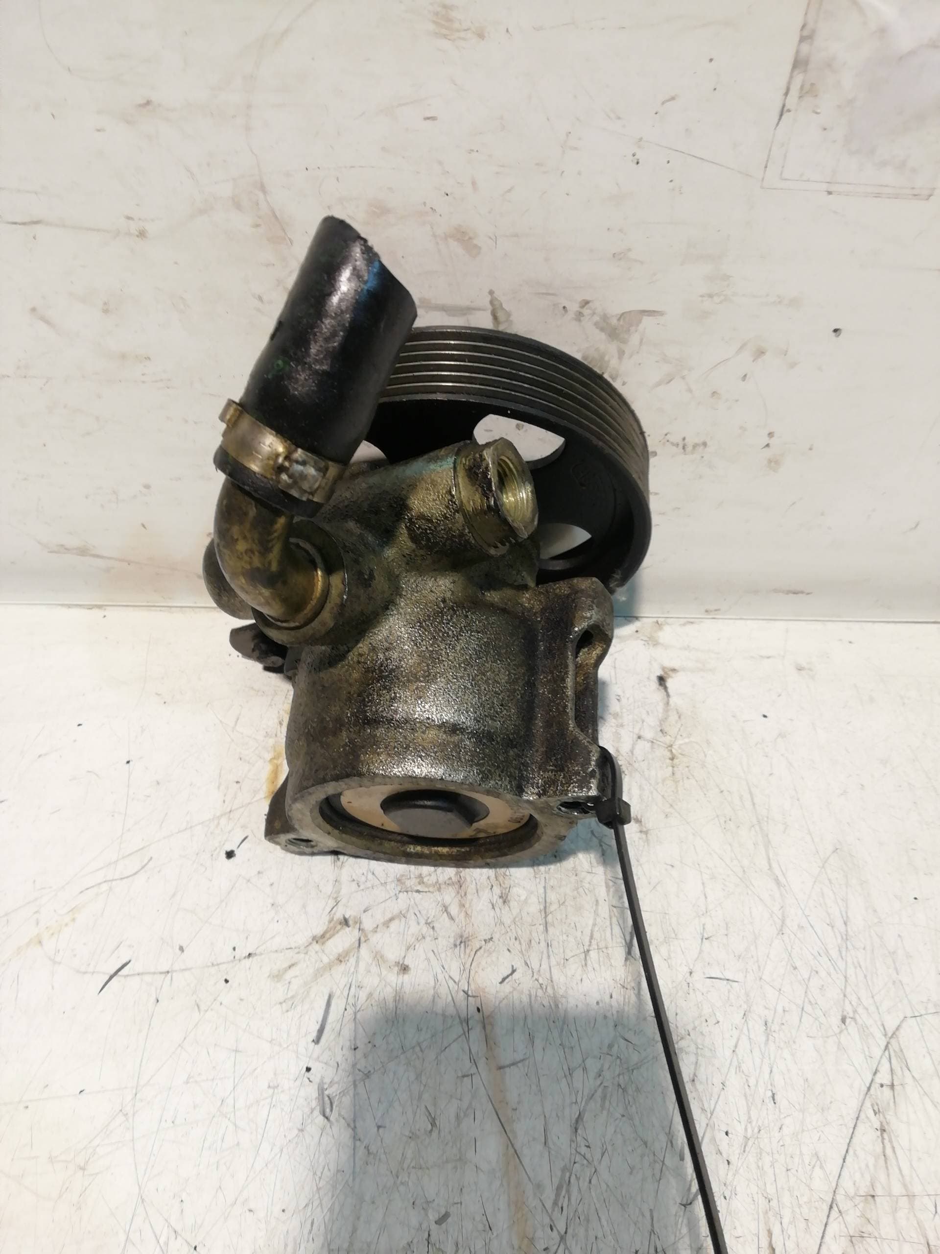 Bomba direccion PEUGEOT 306 BREAK 5