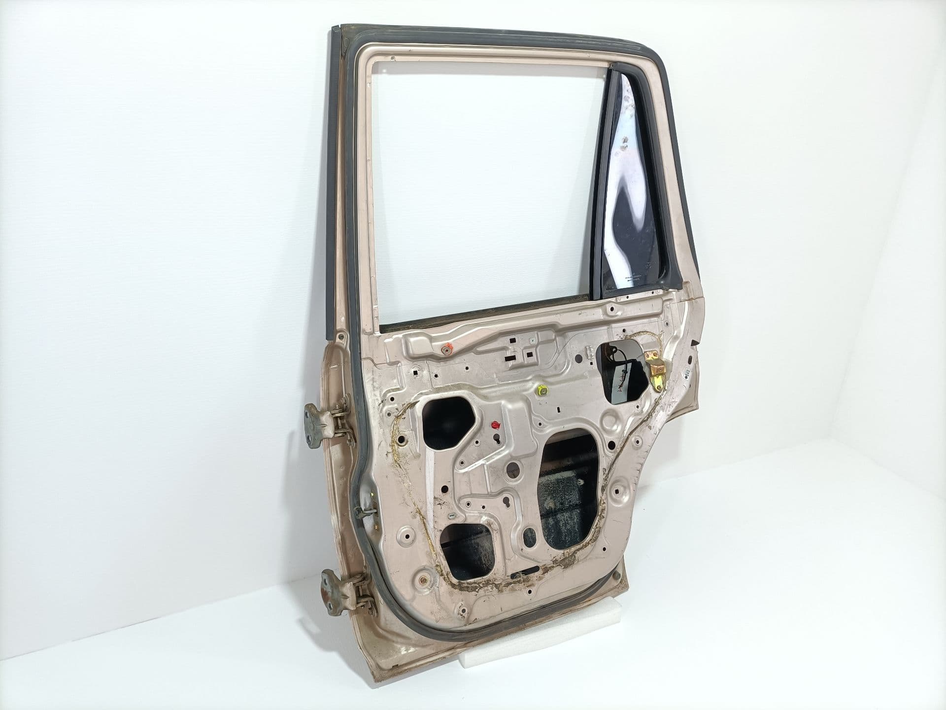 Puerta trasera derecha HONDA CR-V (RD1/3) 3