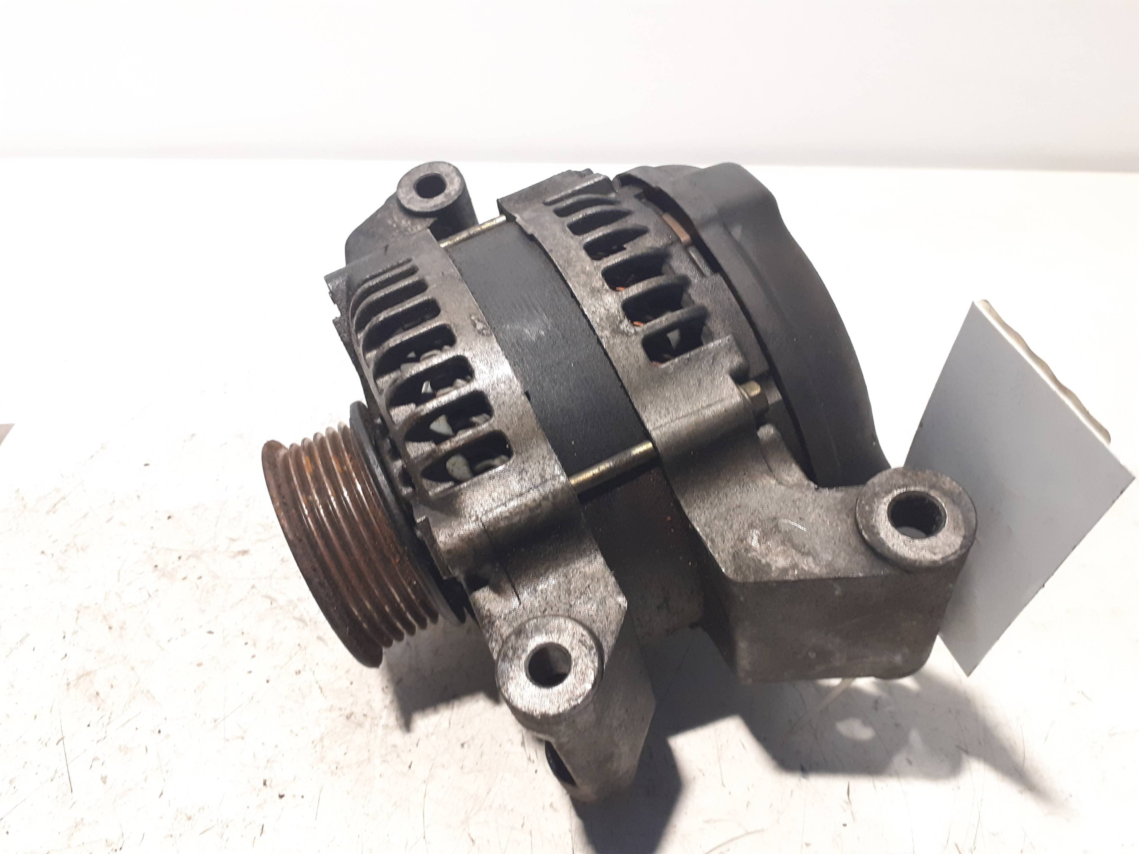 Alternador CHRYSLER VOYAGER (ES) 4