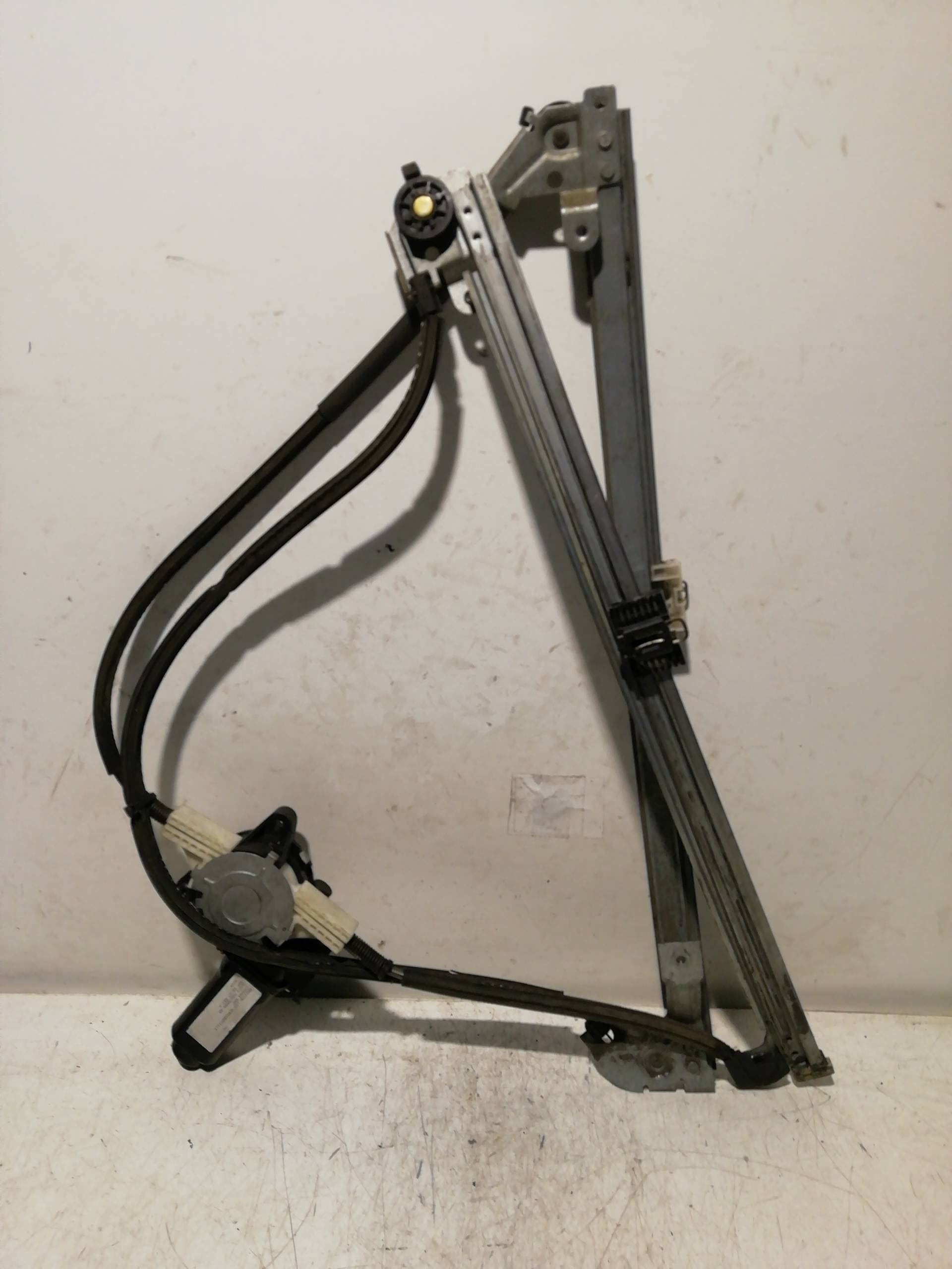 Elevalunas delantero derecho CHRYSLER VOYAGER (ES) 3