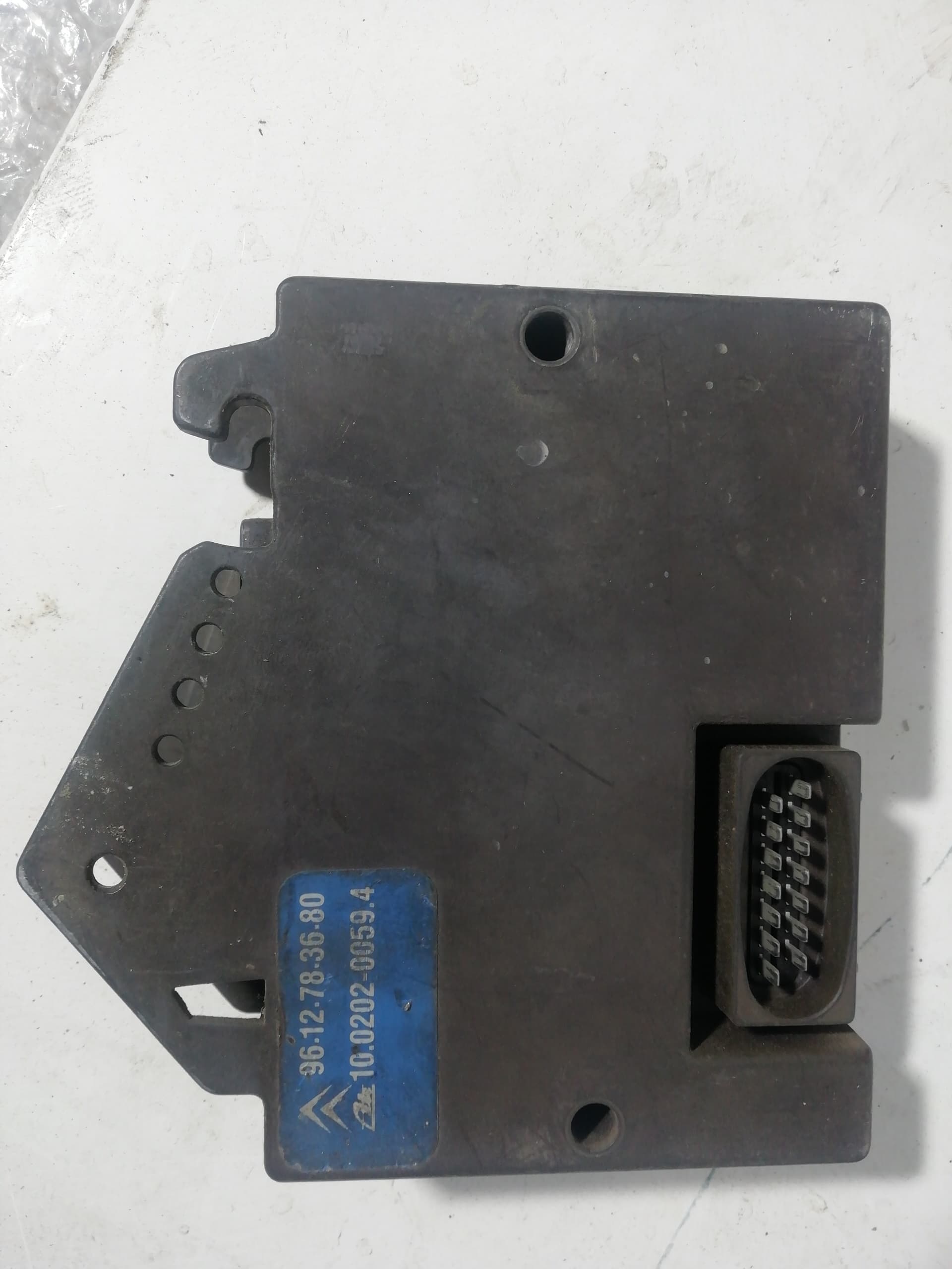 Centralita motor uce CITROEN XANTIA BREAK 3