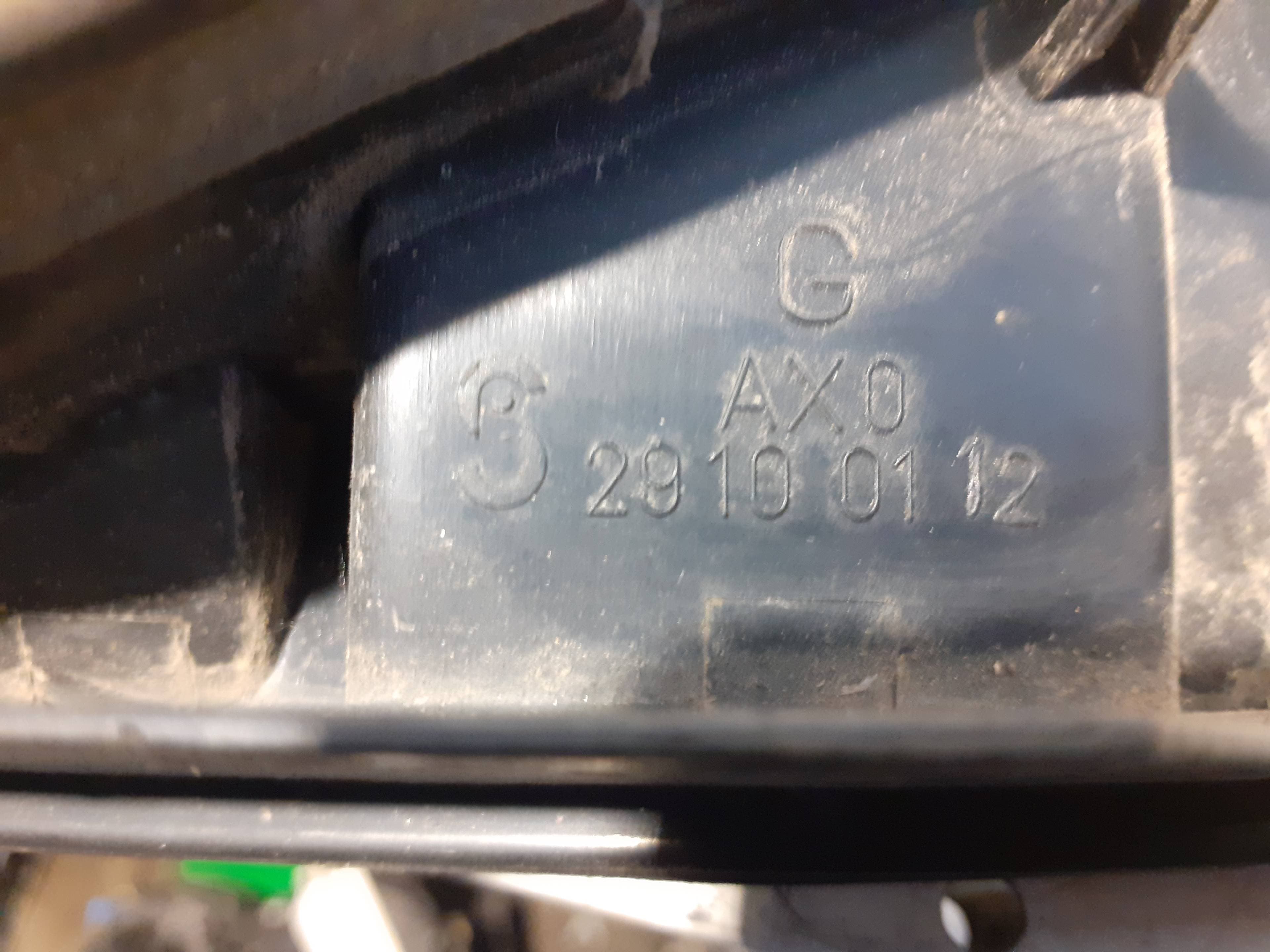 Piloto trasero izquierdo CITROEN XANTIA BREAK 2