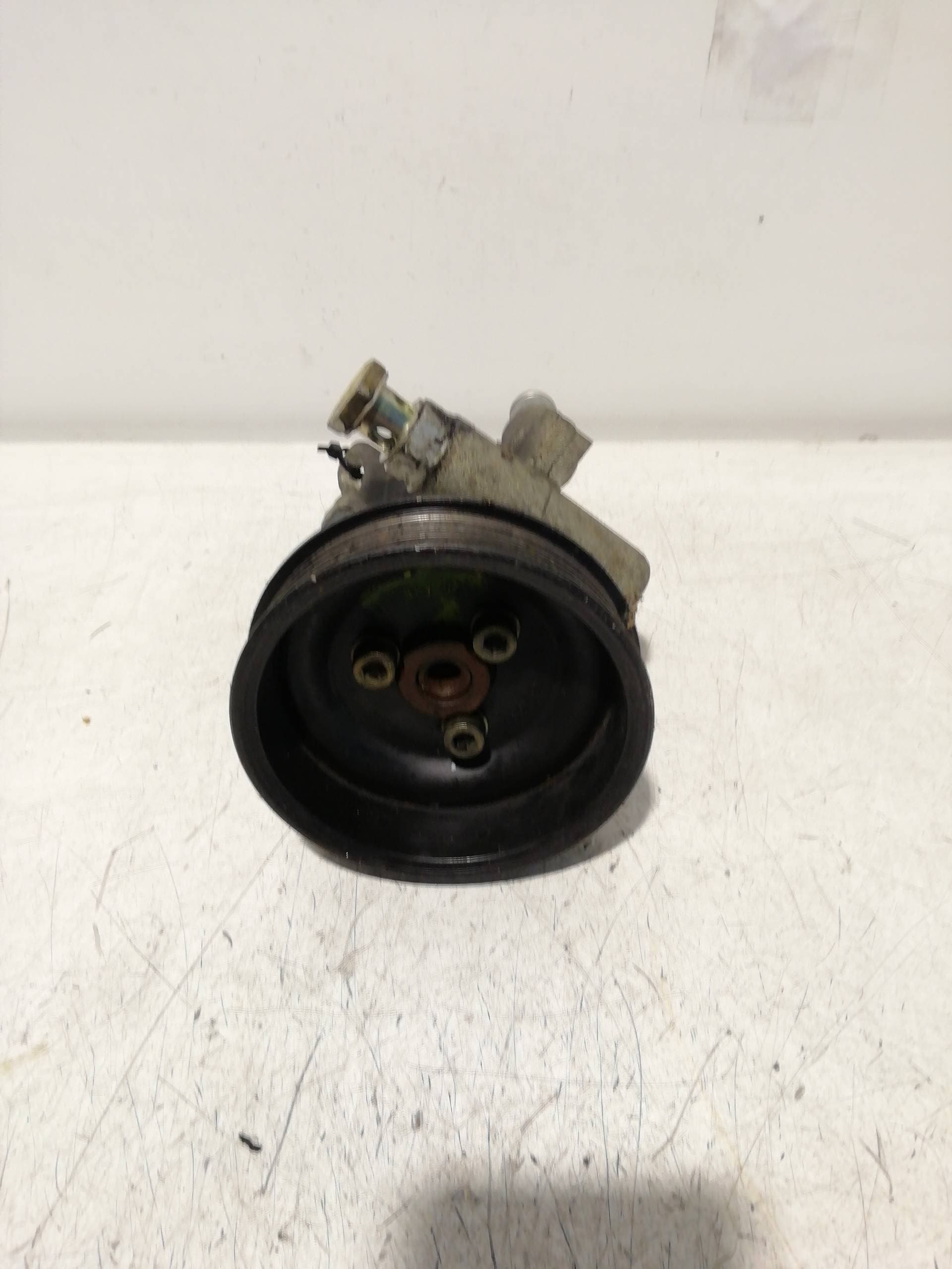 Bomba direccion VOLKSWAGEN GOLF IV BERLINA (1J1) 3