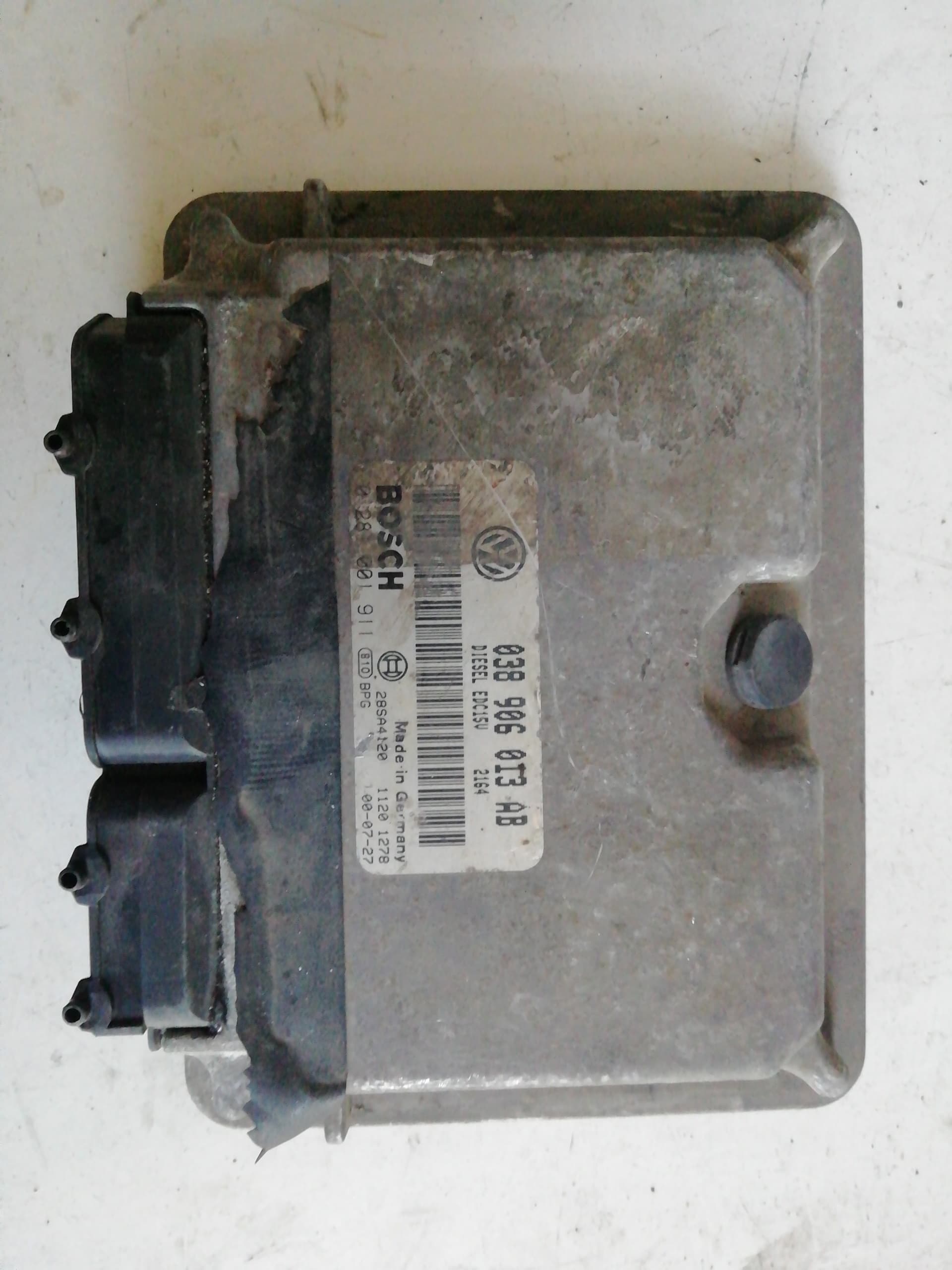 Centralita motor uce VOLKSWAGEN GOLF IV BERLINA (1J1)