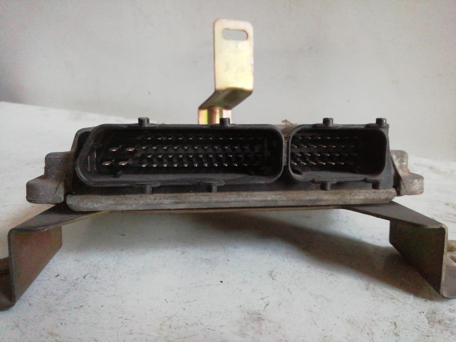Centralita motor uce VOLKSWAGEN GOLF IV BERLINA (1J1) 2