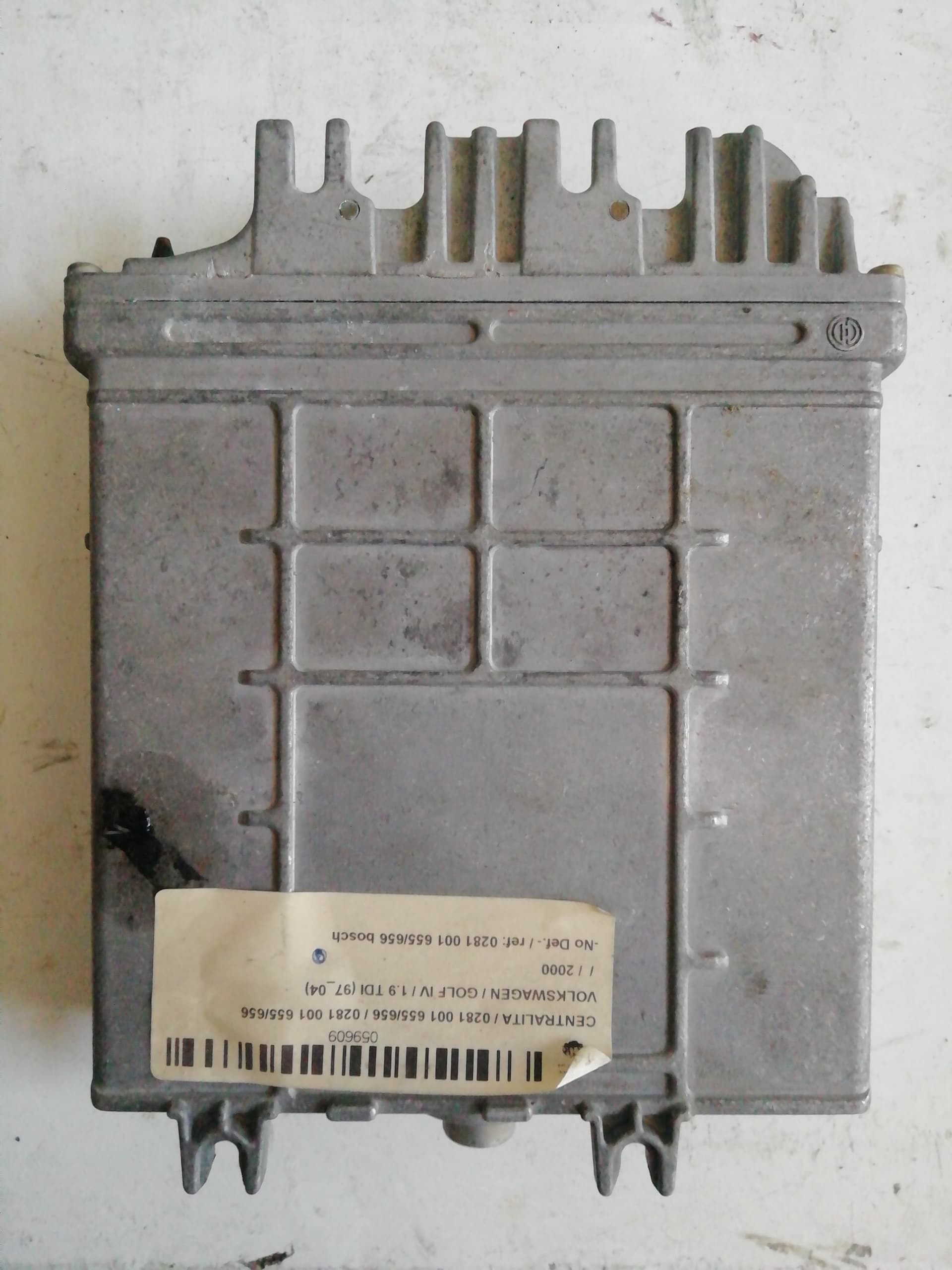 Centralita motor uce VOLKSWAGEN GOLF IV BERLINA (1J1) 3