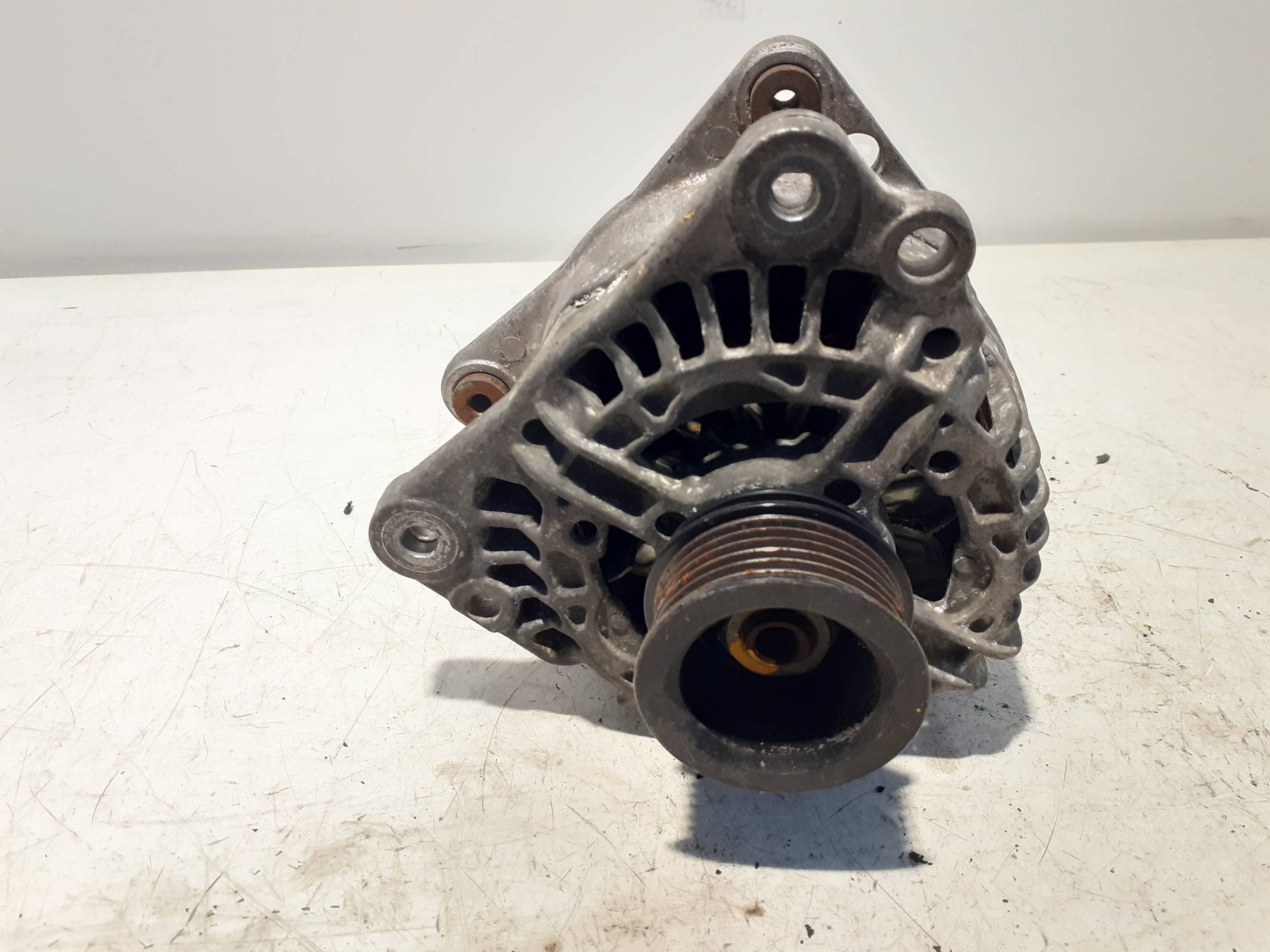 Alternador VOLKSWAGEN GOLF IV BERLINA (1J1)