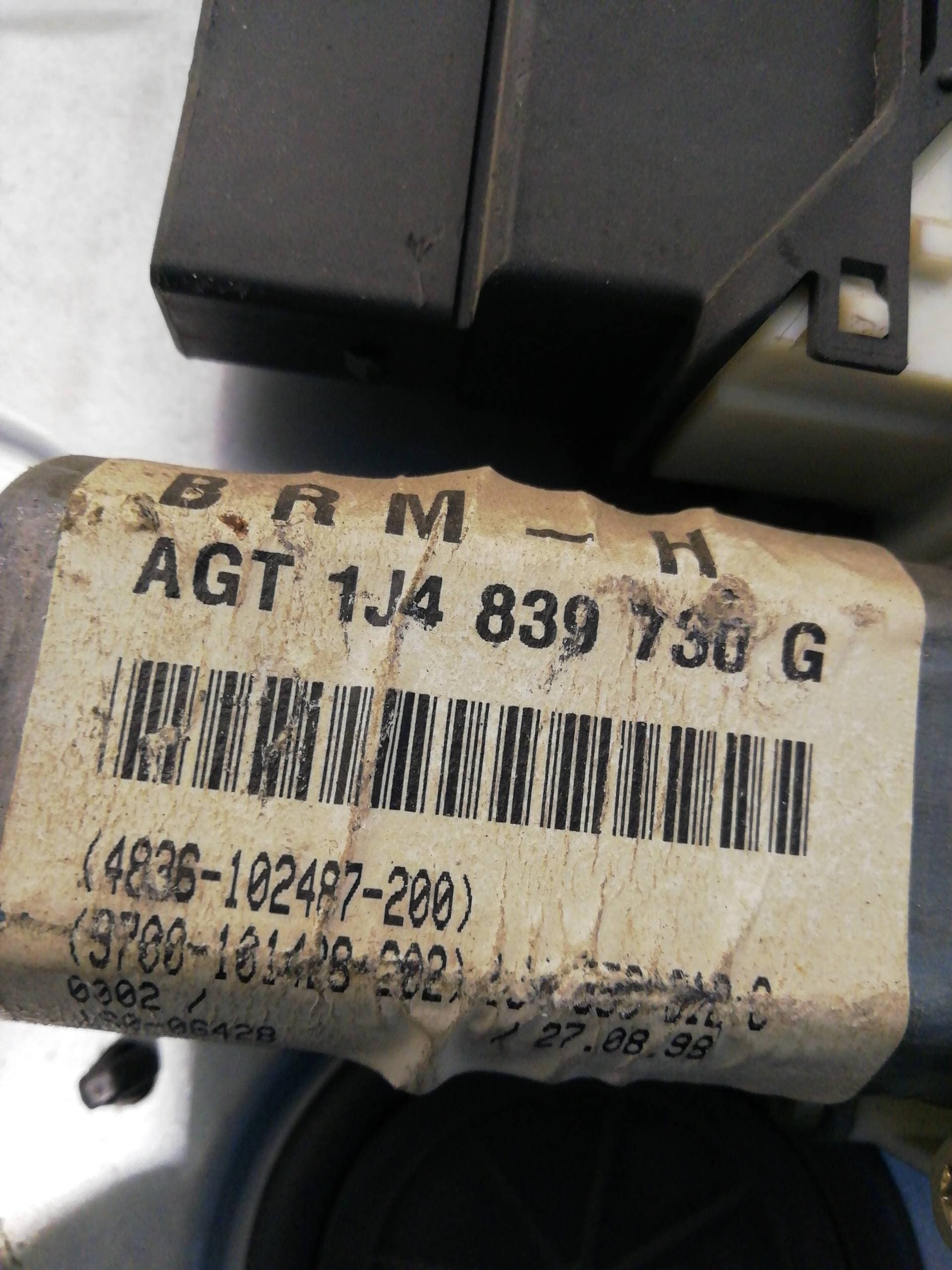 Elevalunas trasero derecho VOLKSWAGEN GOLF IV BERLINA (1J1) 4