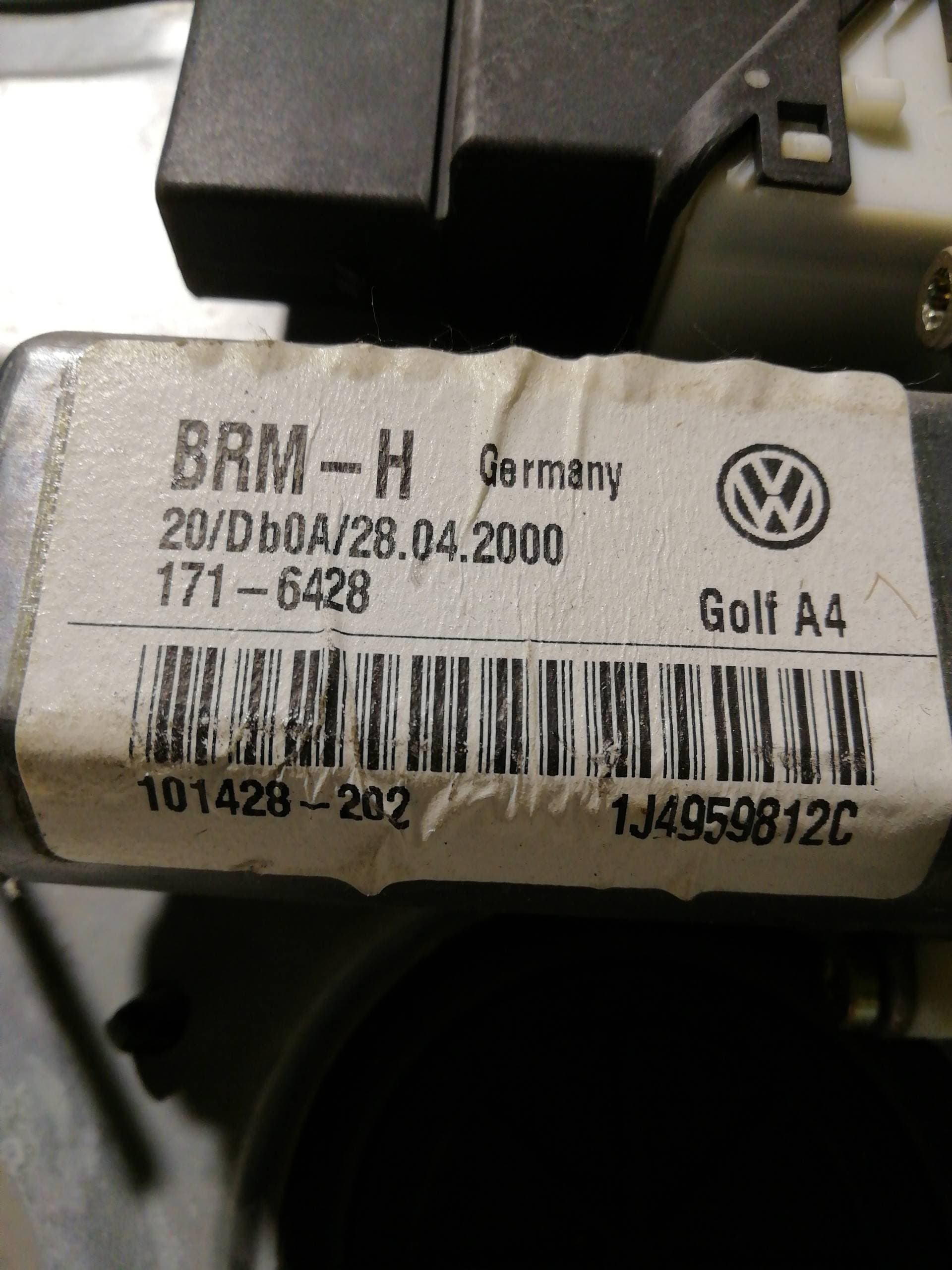 Elevalunas trasero derecho VOLKSWAGEN GOLF IV BERLINA (1J1) 5