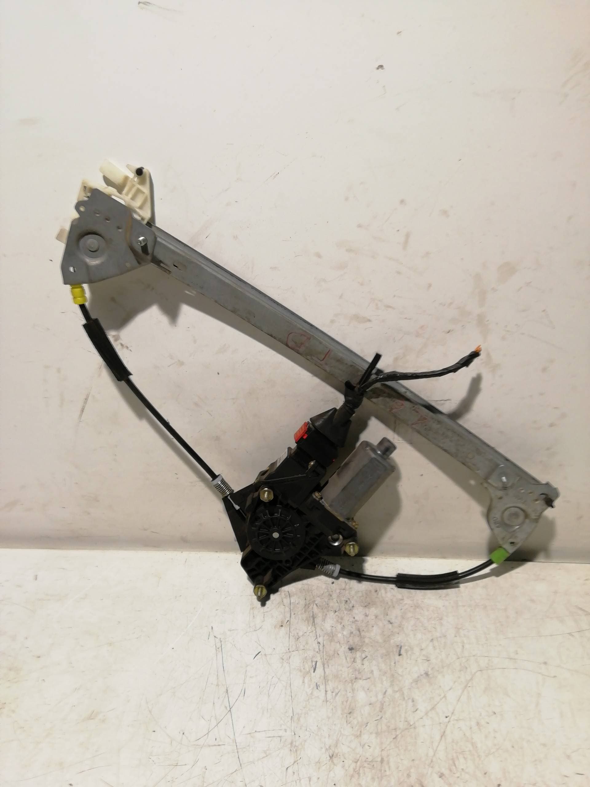 Elevalunas trasero derecho PEUGEOT 406 BREAK (S1/S2) 5