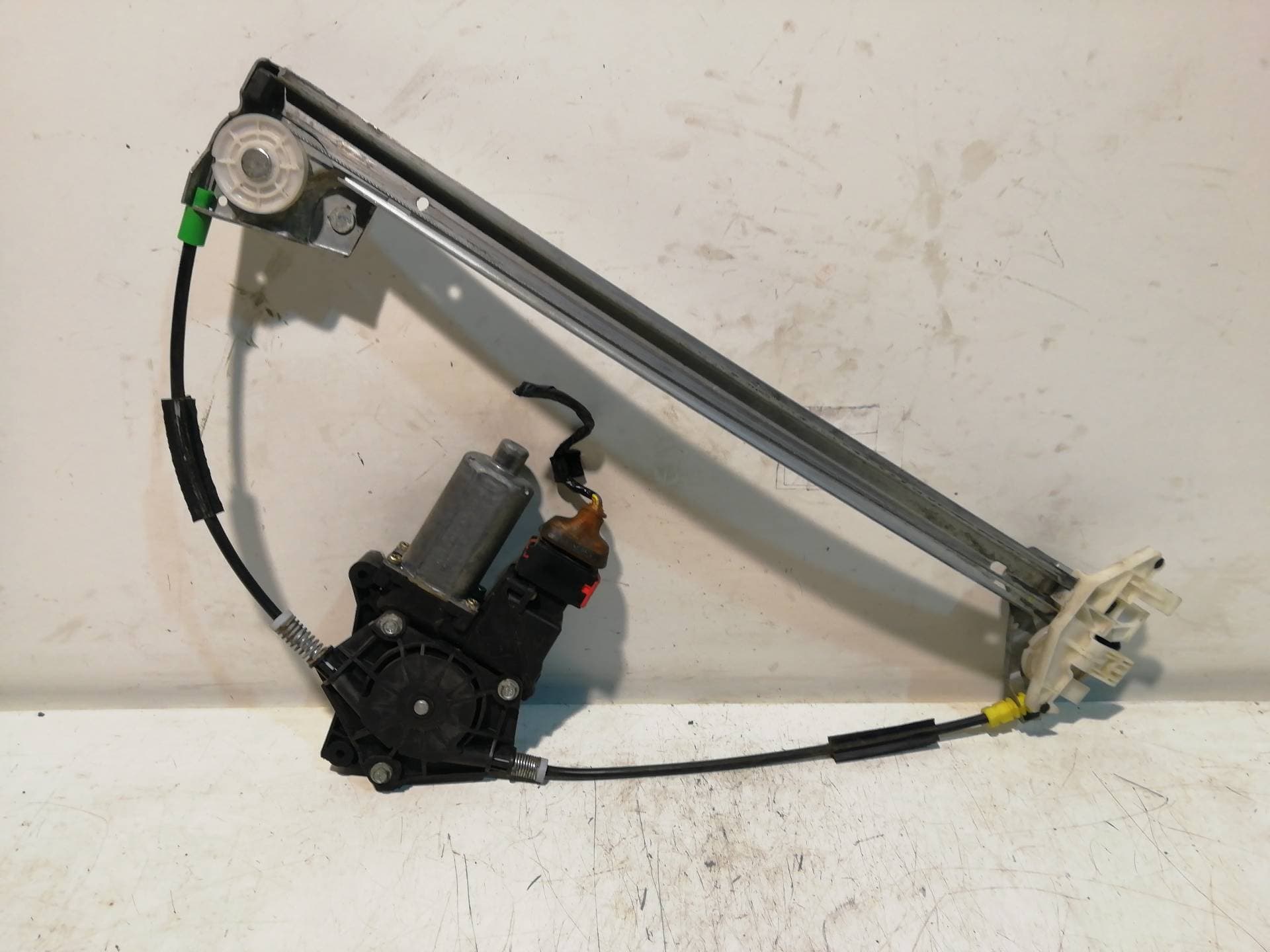 Elevalunas delantero derecho PEUGEOT 406 BREAK (S1/S2)