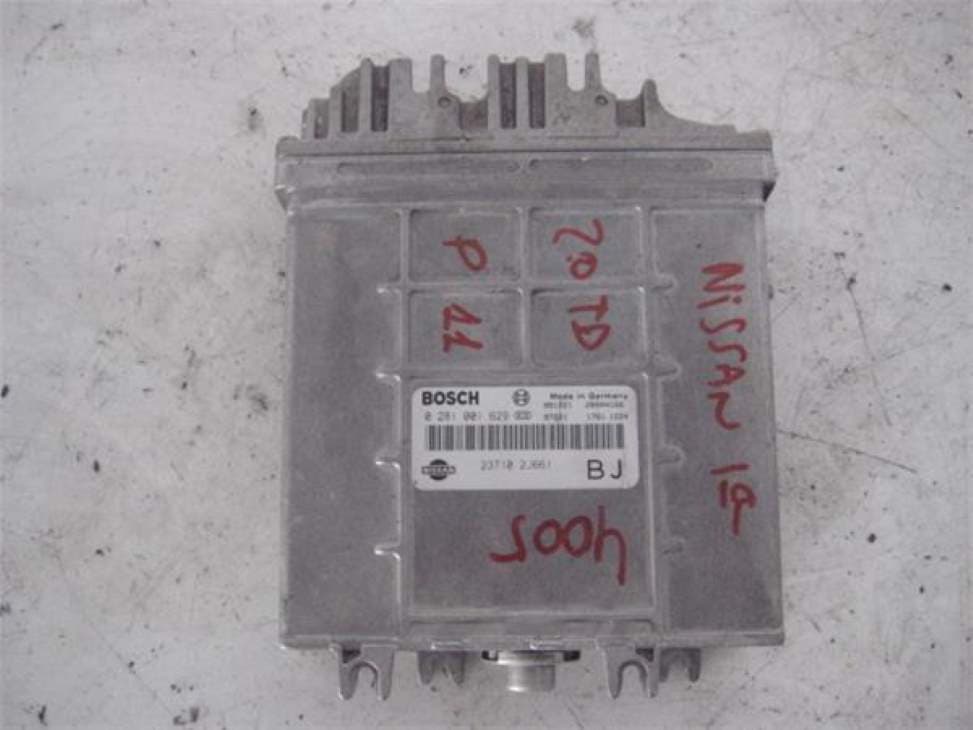 Centralita motor uce NISSAN PRIMERA BERLINA (P11)