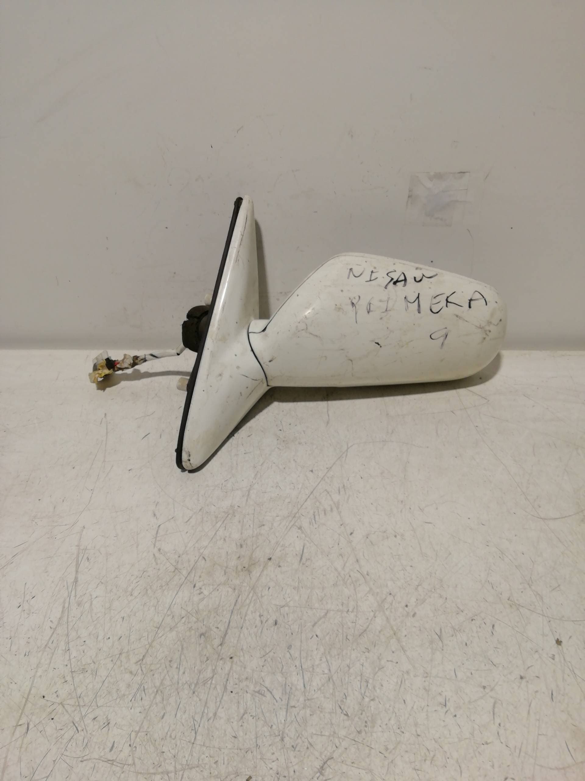 Retrovisor izquierdo NISSAN PRIMERA BERLINA (P11) 2