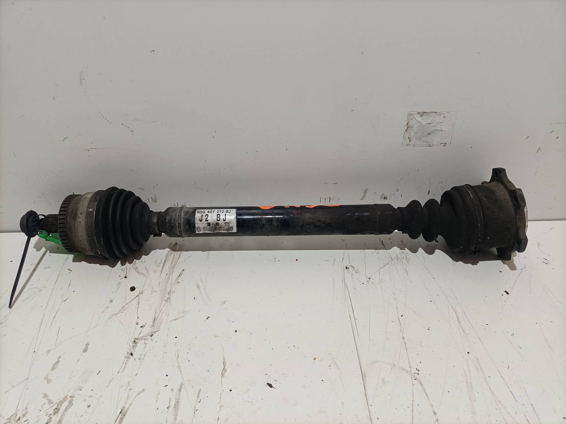 Transmision delantera derecha VOLKSWAGEN PASSAT BERLINA (3A2)