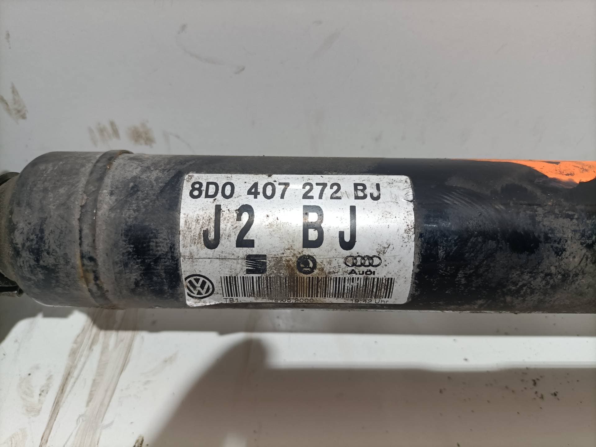 Transmision delantera derecha VOLKSWAGEN PASSAT BERLINA (3A2) 2