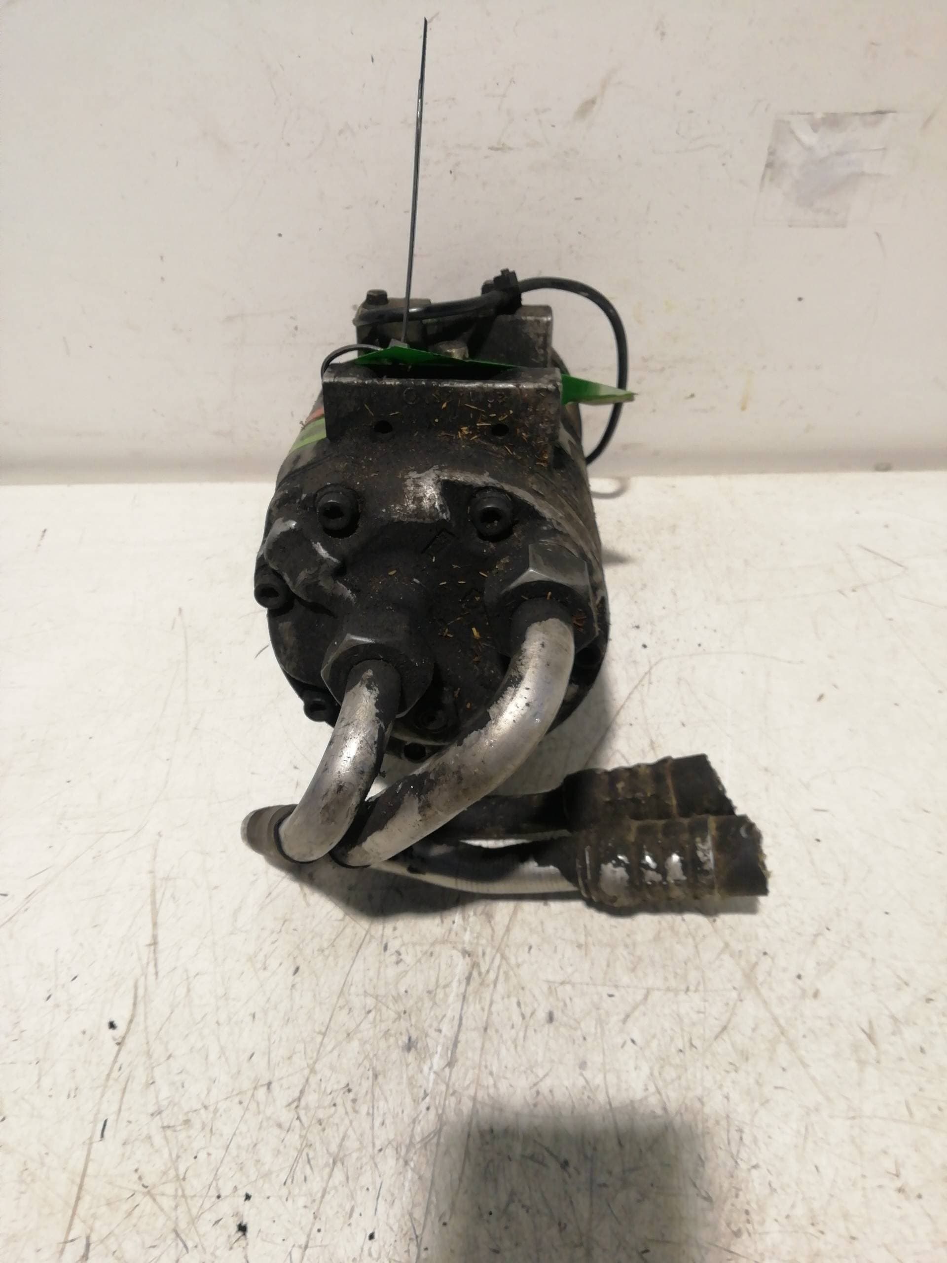 Recambio VOLKSWAGEN PASSAT BERLINA (3A2) ref. 8D026080TD 5