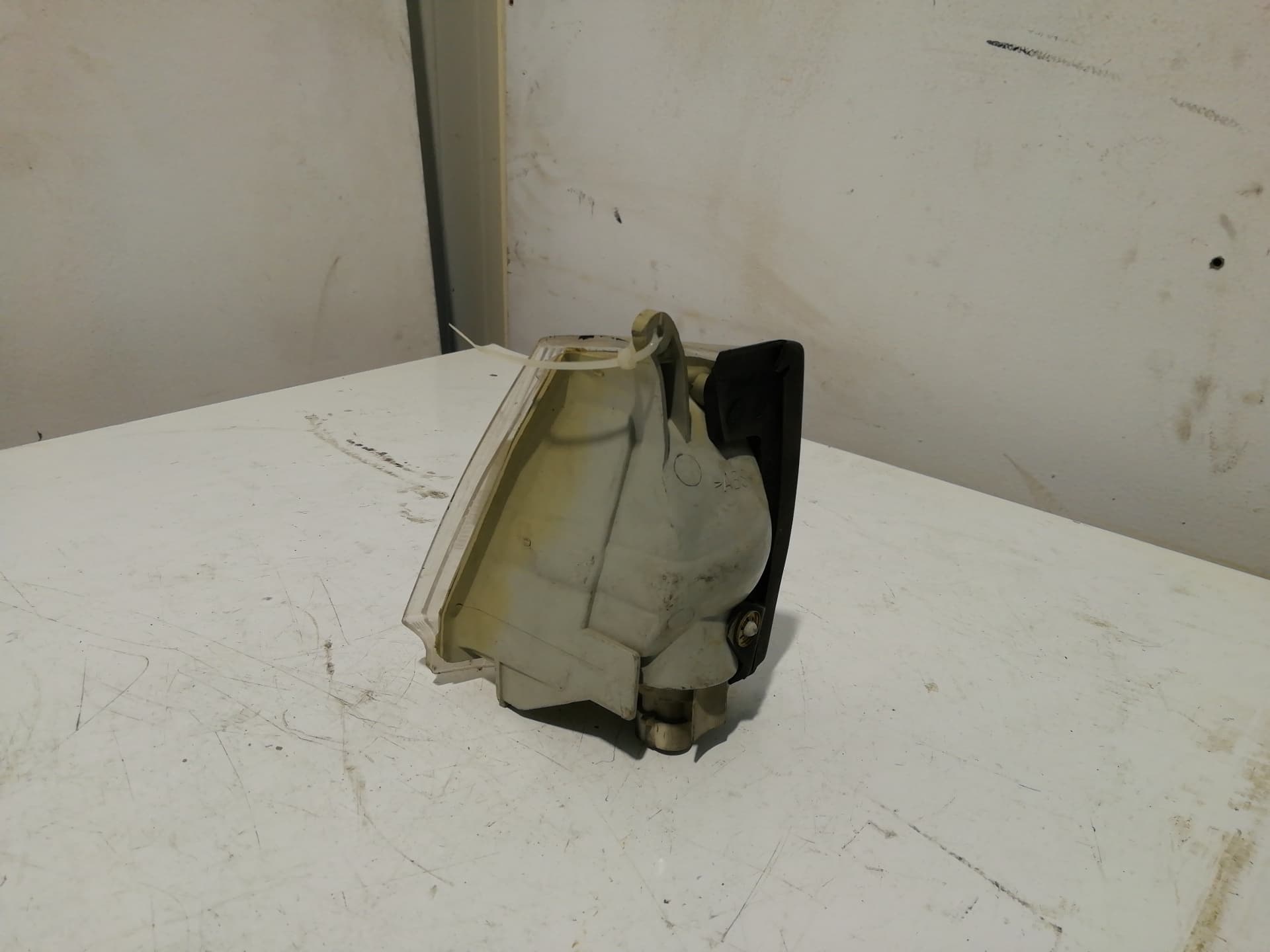 Recambio LANCIA Y10 ref. 35640724 2