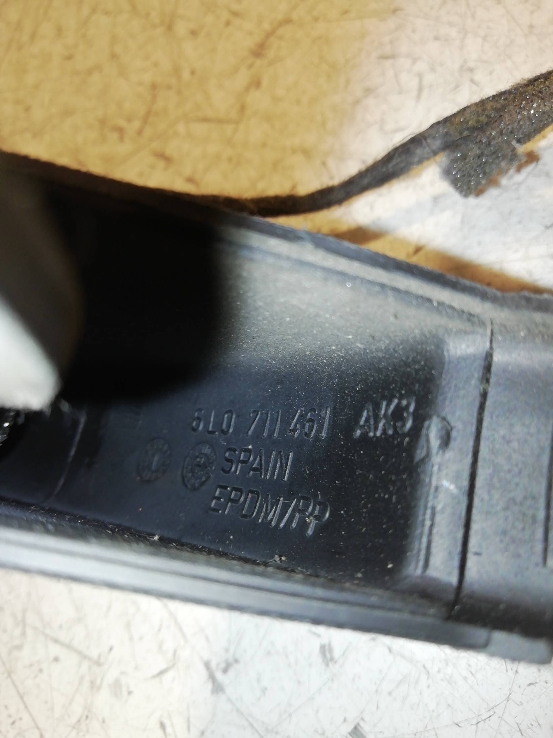 Palanca freno de mano SEAT IBIZA (6K) 2