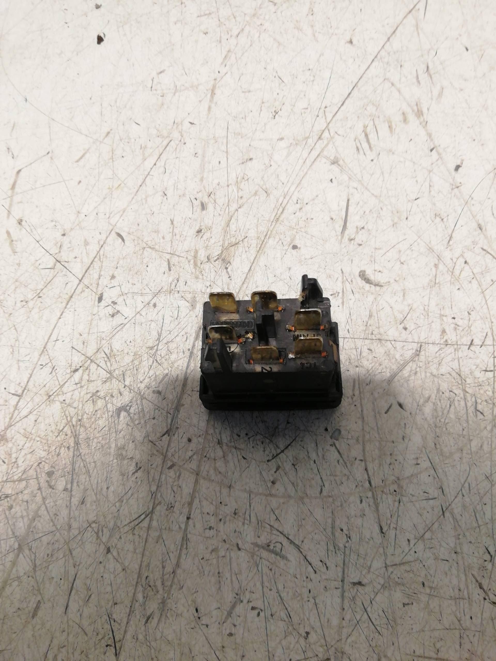 Mando elevalunas delantero derecho SEAT IBIZA (6K) 5