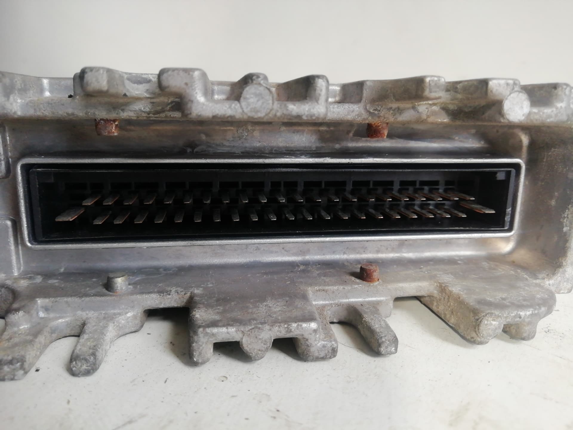 Centralita motor uce SEAT IBIZA (6K) 2