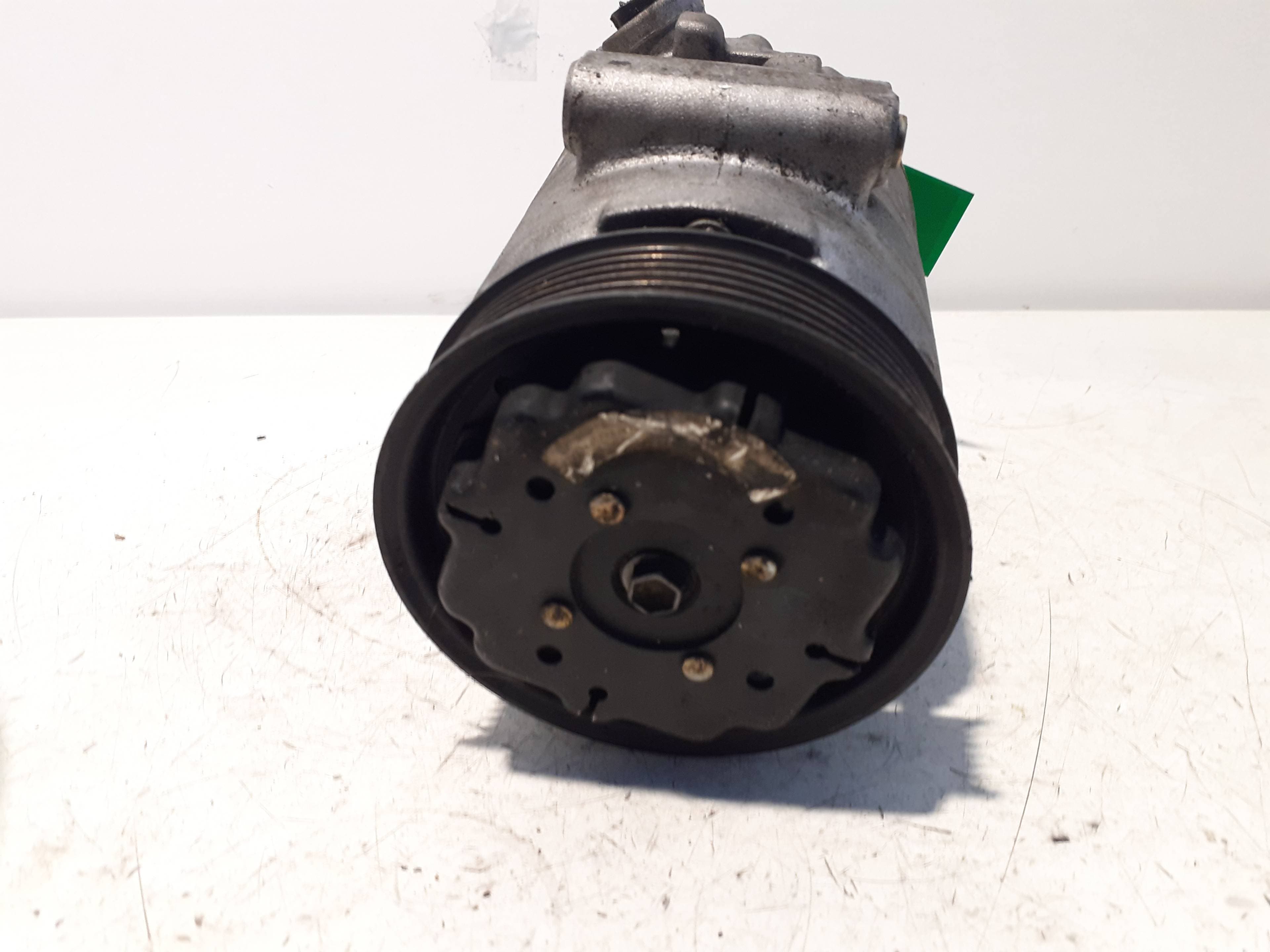 Recambio SEAT IBIZA (6K) ref. 6Q0820803D