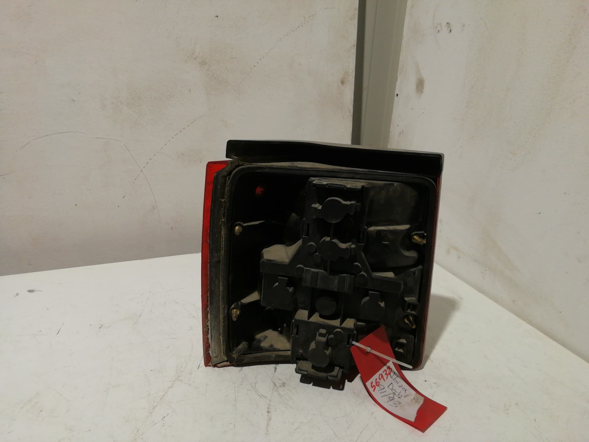 Piloto trasero derecho SEAT IBIZA (6K) 2
