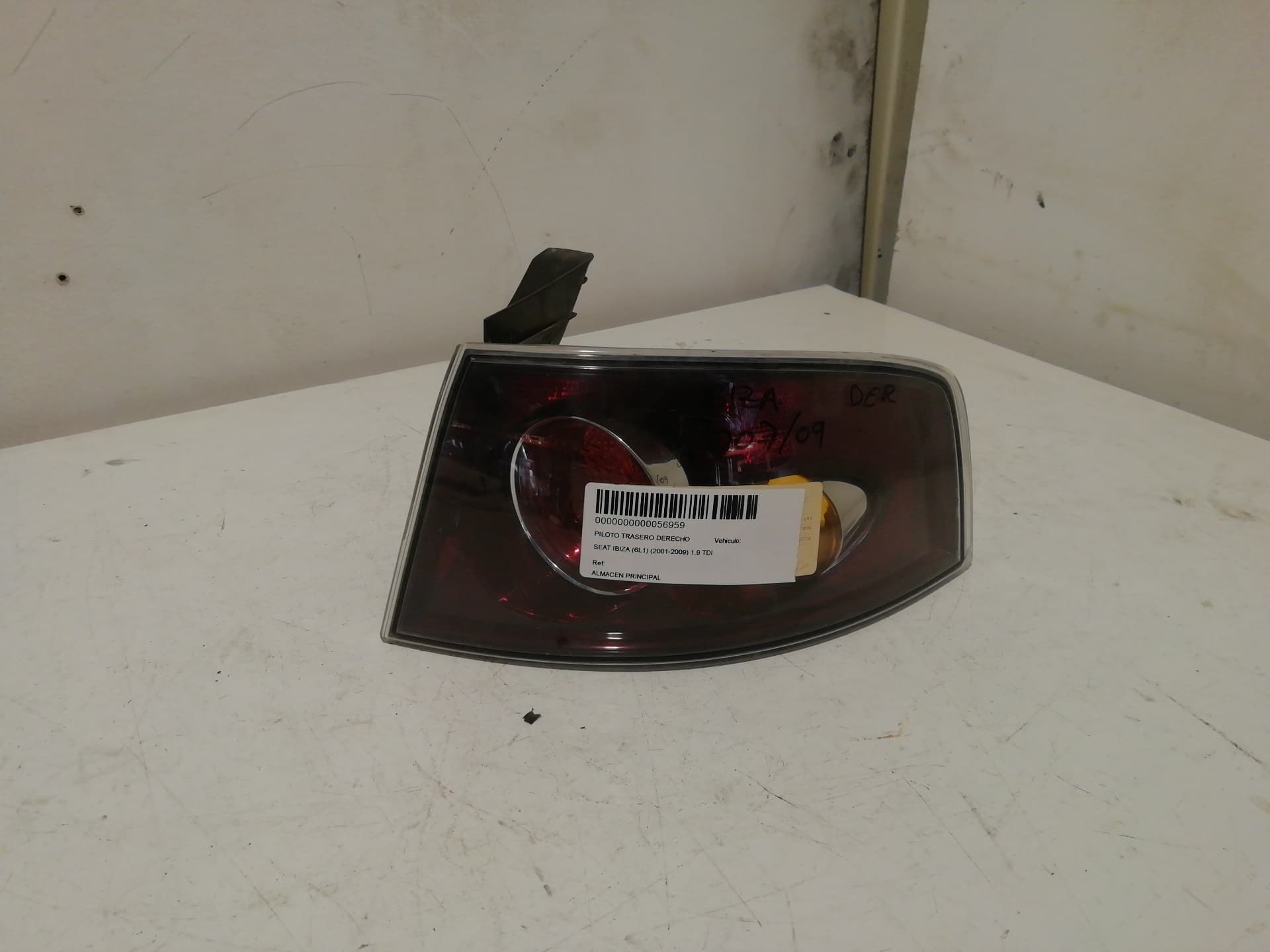 Piloto trasero derecho SEAT IBIZA (6K)