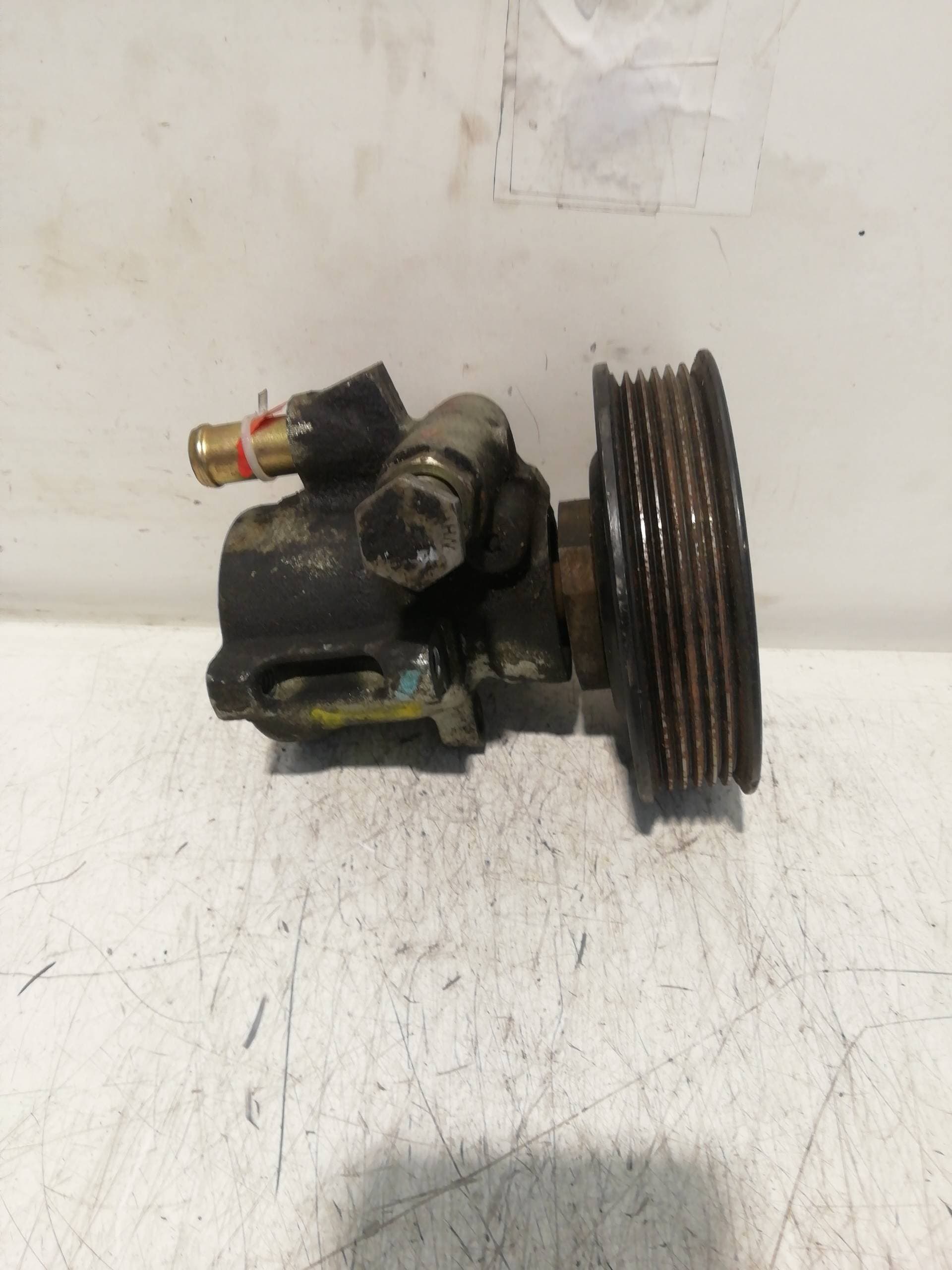 Bomba direccion SEAT IBIZA (6K)