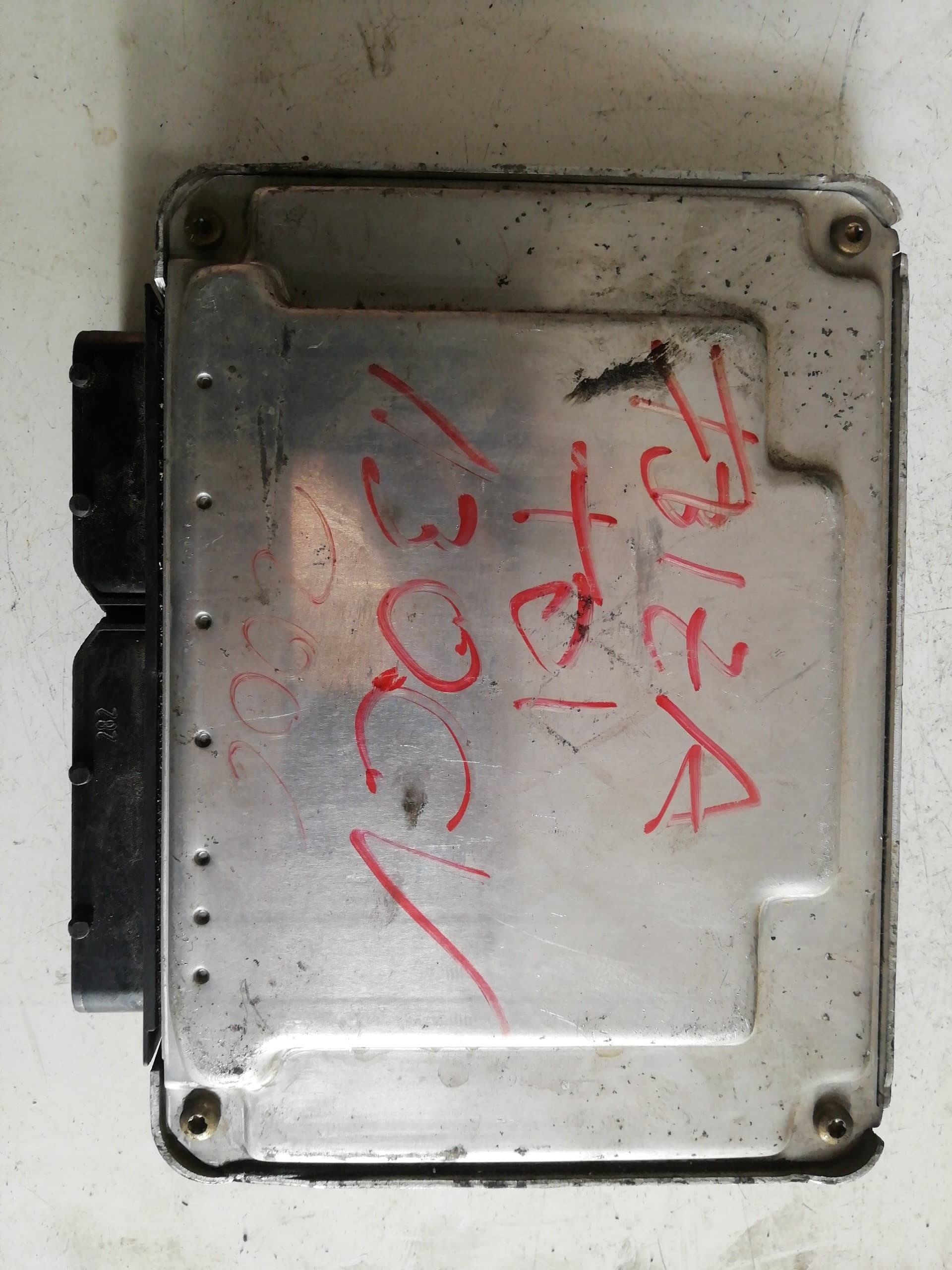 Centralita motor uce SEAT IBIZA (6K) 3