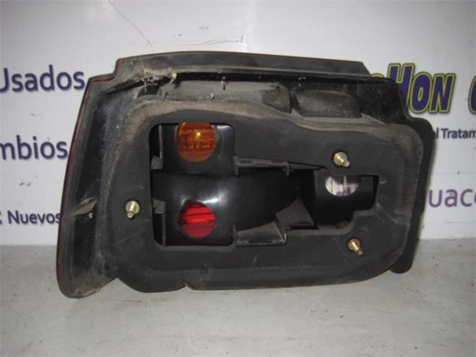Piloto trasero derecho SEAT IBIZA (6K) 2