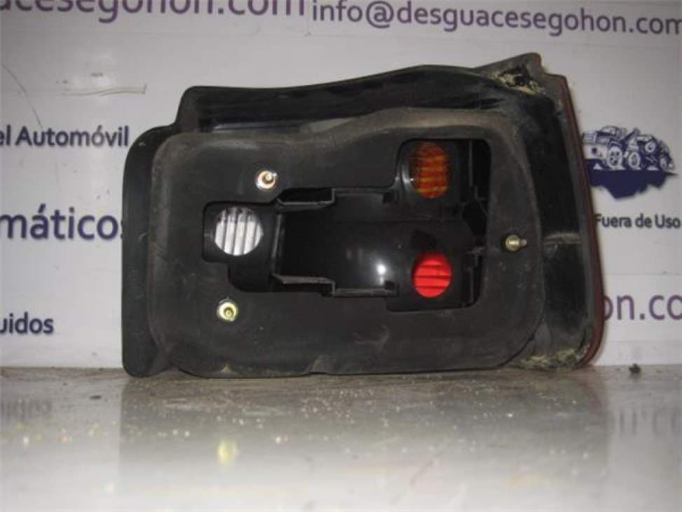 Piloto trasero izquierdo SEAT IBIZA (6K) 2