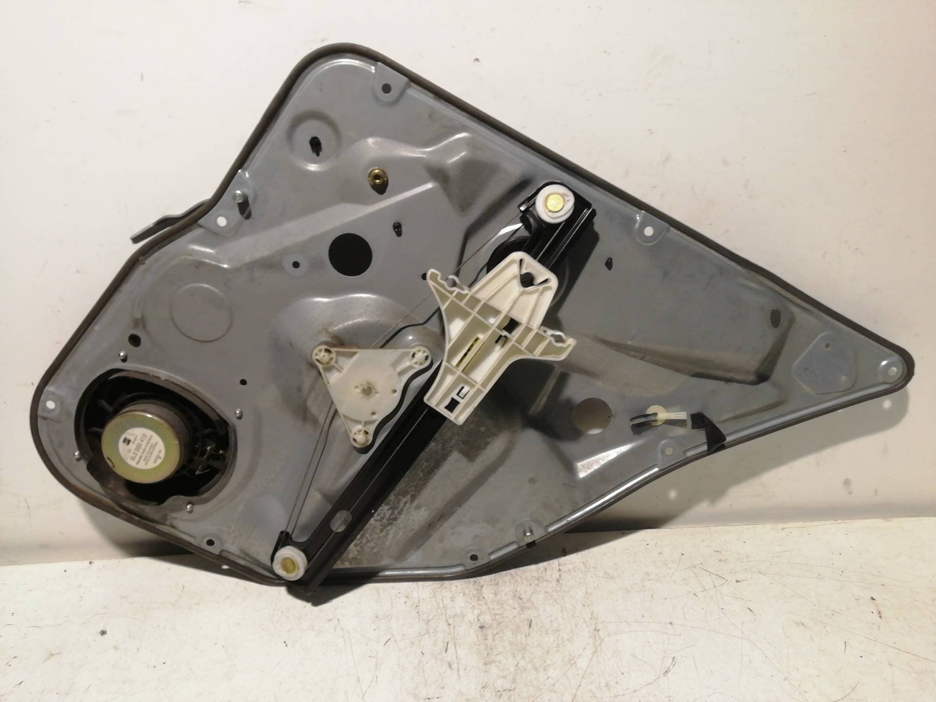 Elevalunas trasero izquierdo SEAT IBIZA (6K) 2