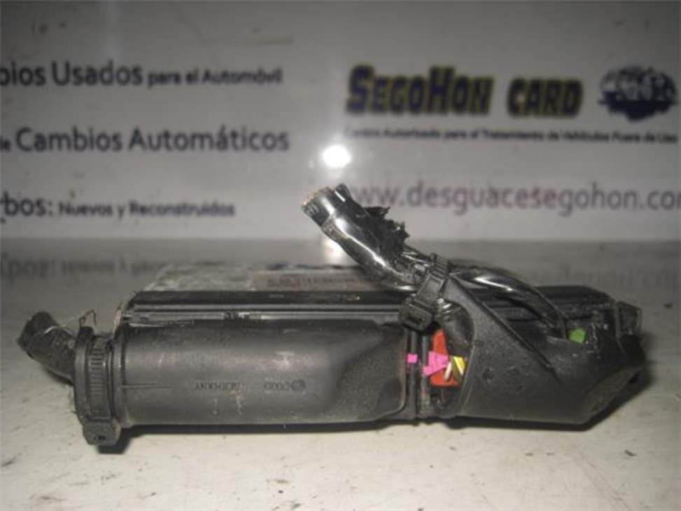 Centralita motor uce SEAT IBIZA (6K) 2