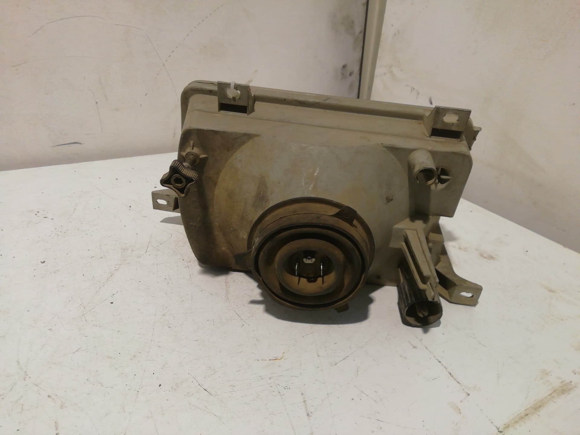 Faro derecho SEAT IBIZA (6K) 2