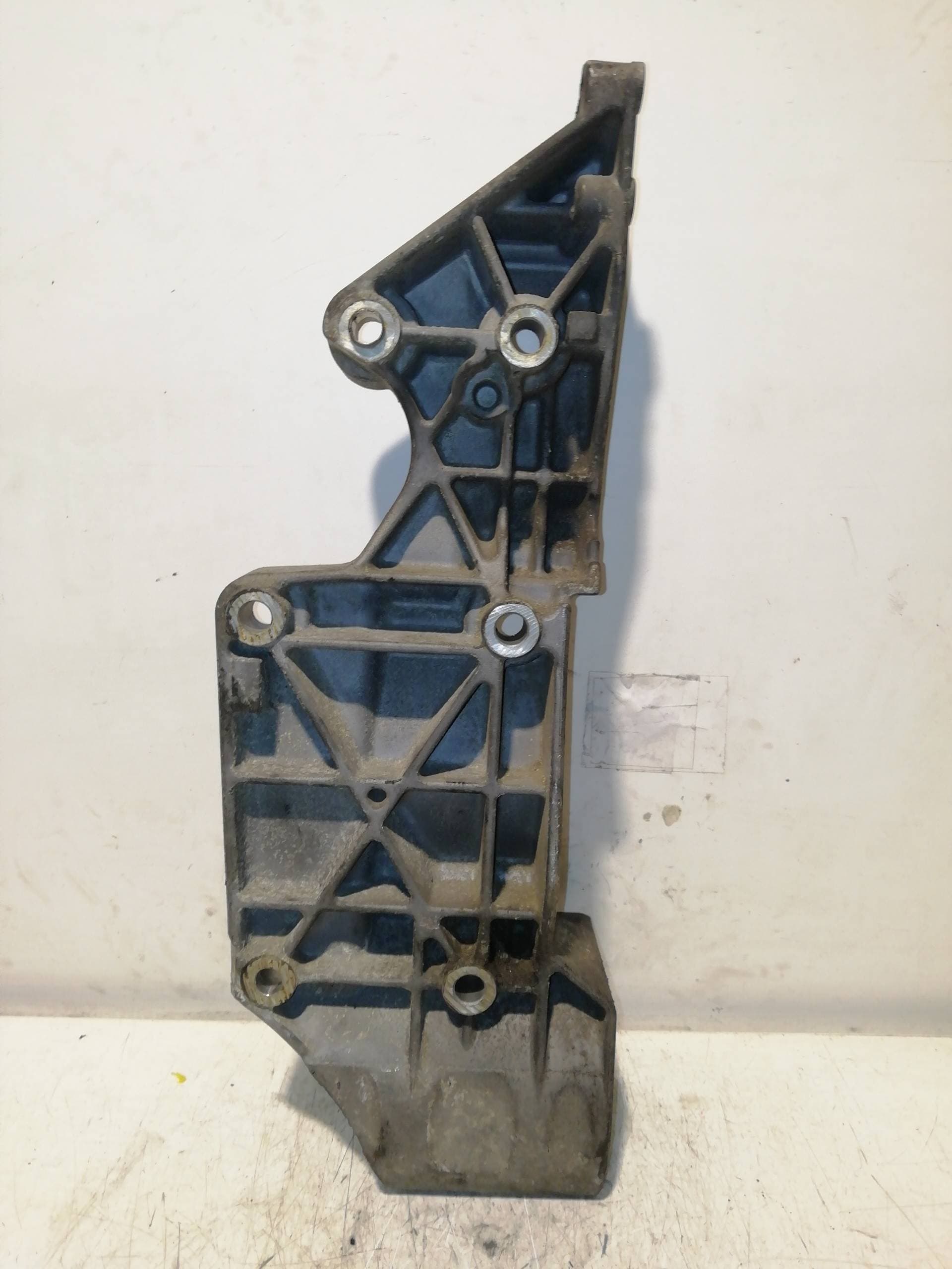 Soporte alternador SEAT IBIZA (6K) 2