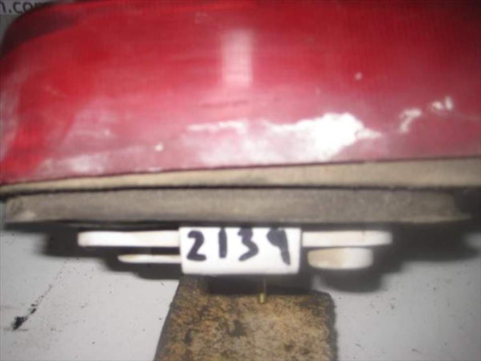 Piloto trasero derecho PEUGEOT 205 BERLINA
