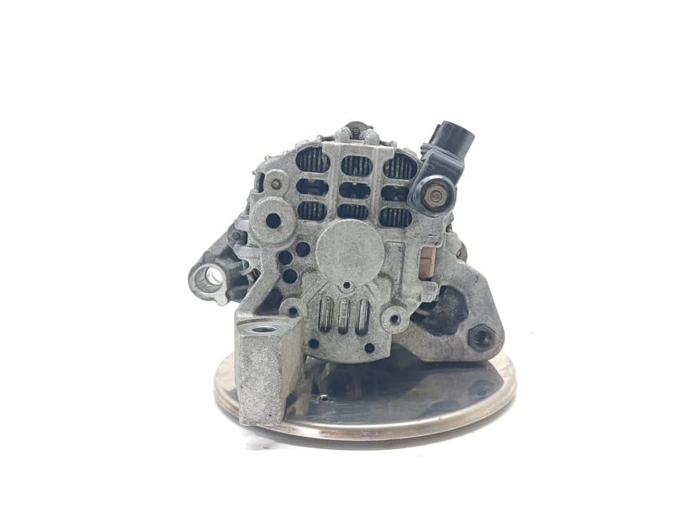 Alternador FORD FIESTA BERLINA 4