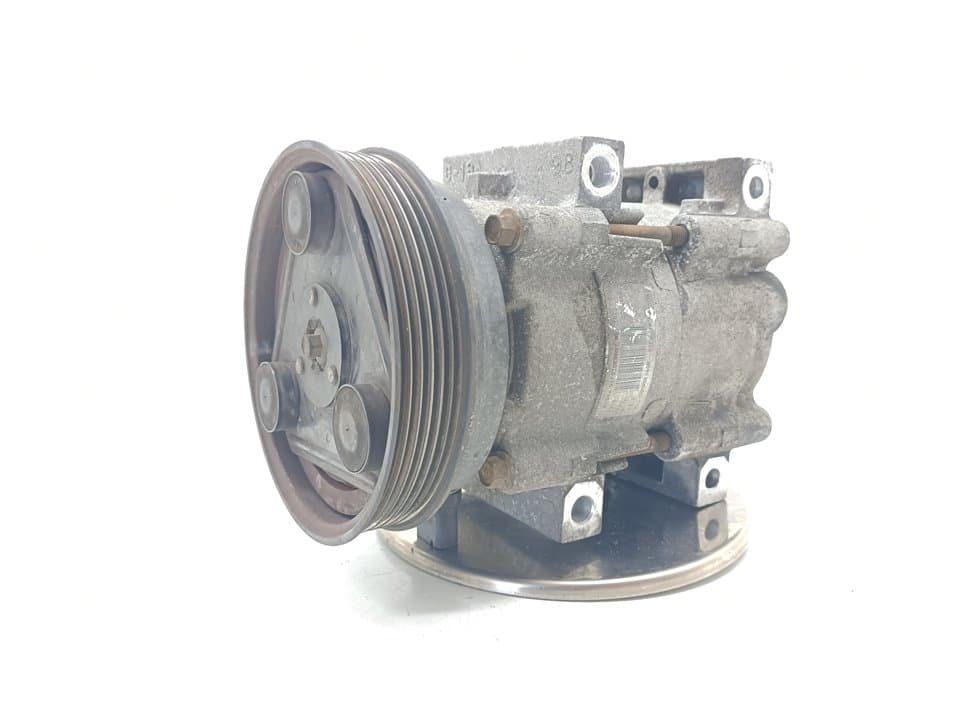 Recambio FORD FIESTA BERLINA ref. 97FW19D629AA