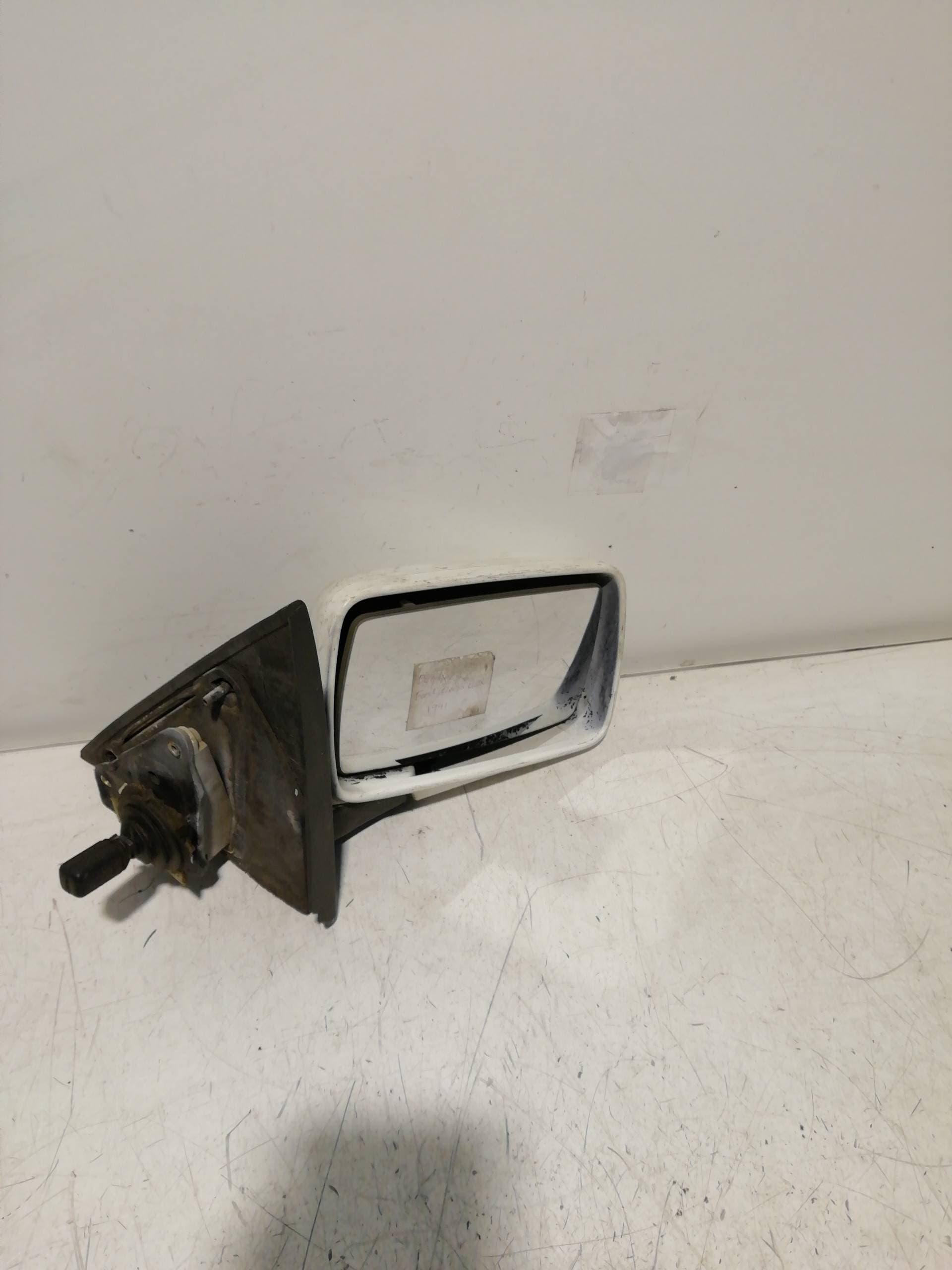 Retrovisor derecho FORD ORION