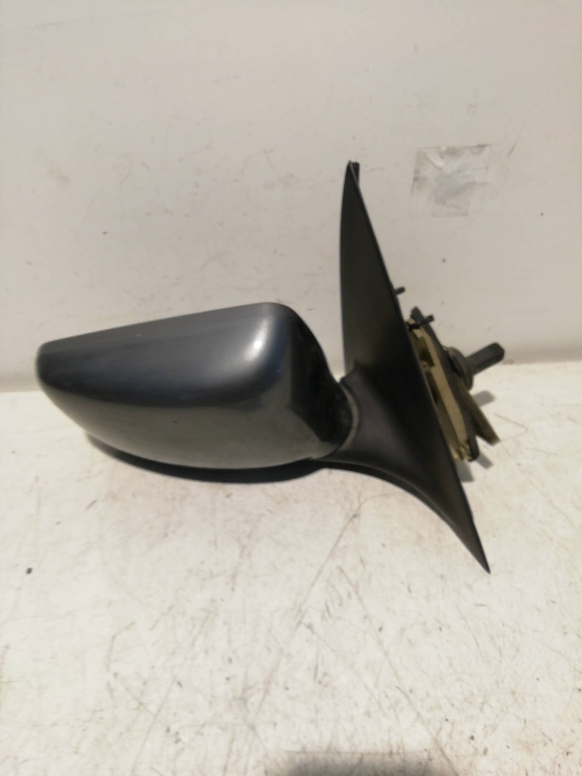 Retrovisor derecho FORD ORION 2