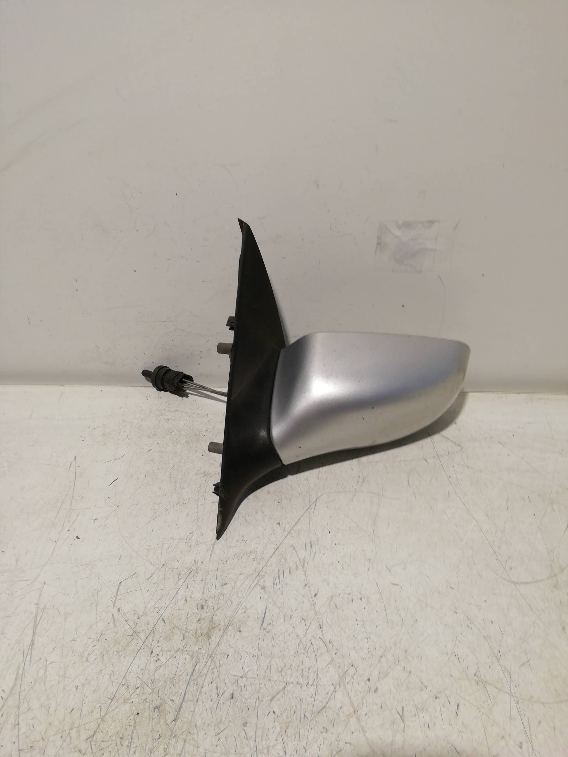 Retrovisor izquierdo FORD ORION 2