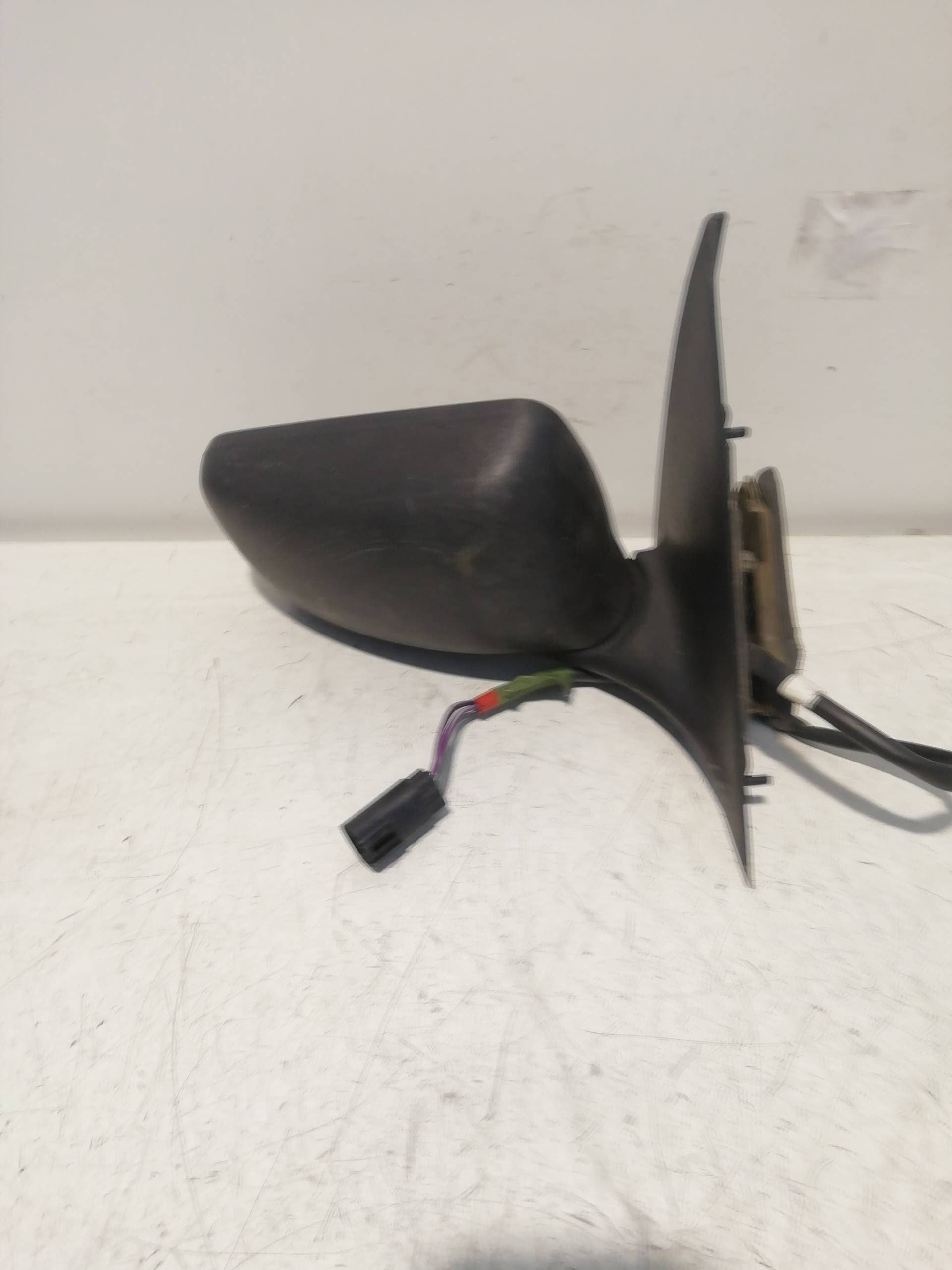Retrovisor derecho FORD ORION