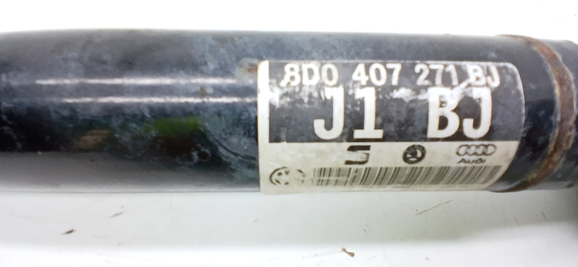 Transmision delantera izquierda AUDI A4 BERLINA (B5)