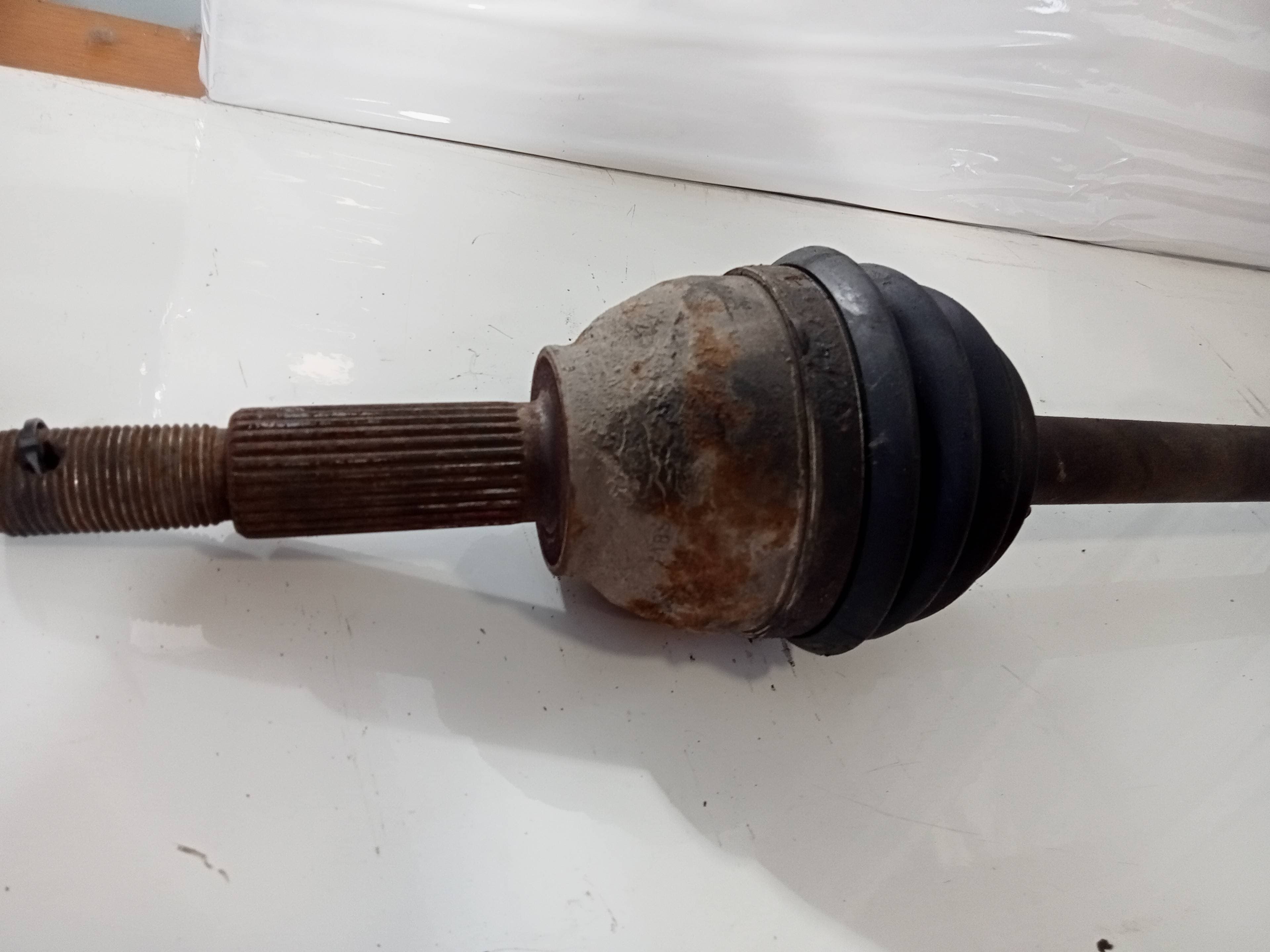 Transmision delantera derecha FORD TRANSIT BUS 1995 2
