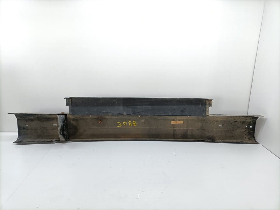 Paragolpes trasero JEEP CHEROKEE (J) 5
